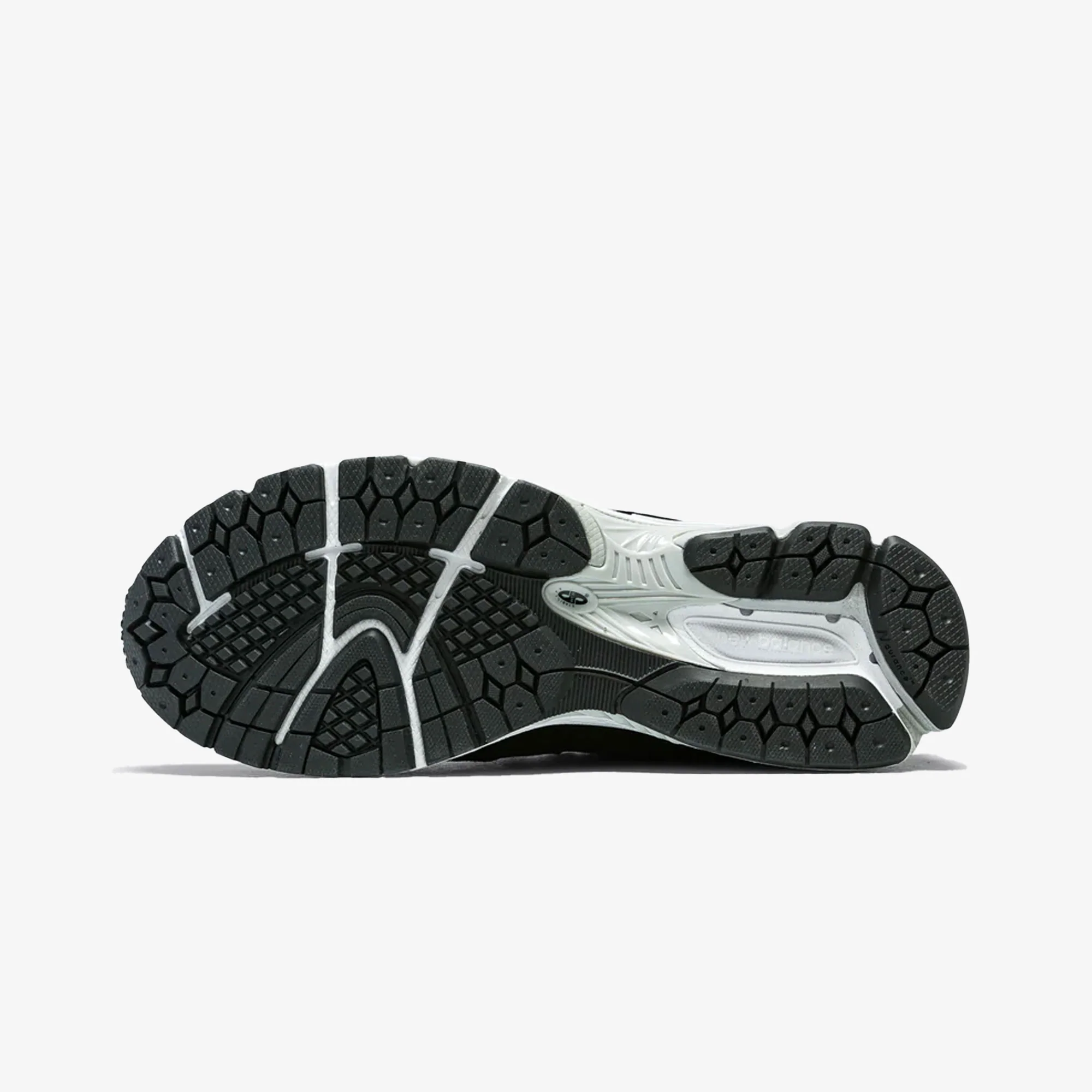 New Balance | 2002R { BLACK - Image 4