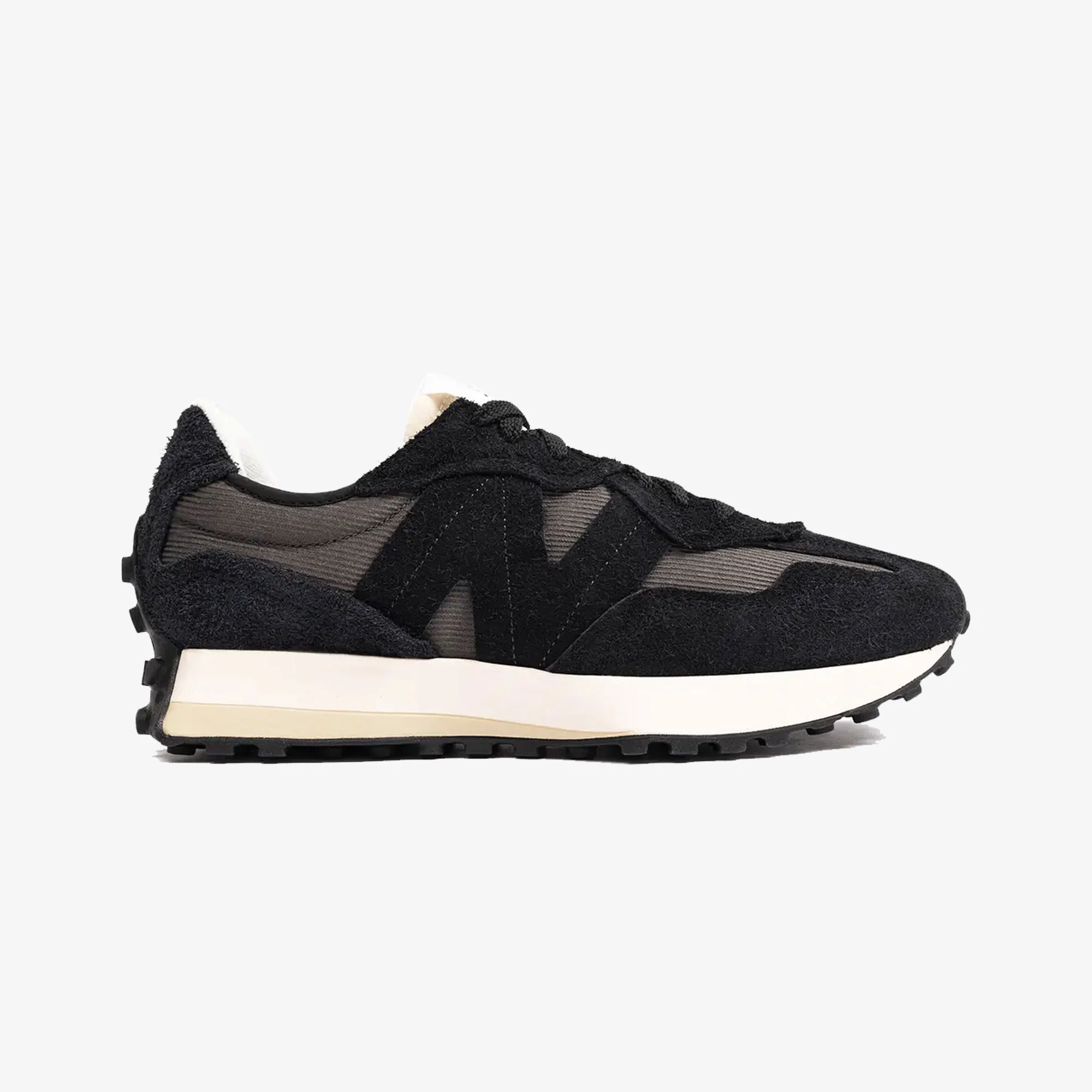New Balance | 327 { BLACK