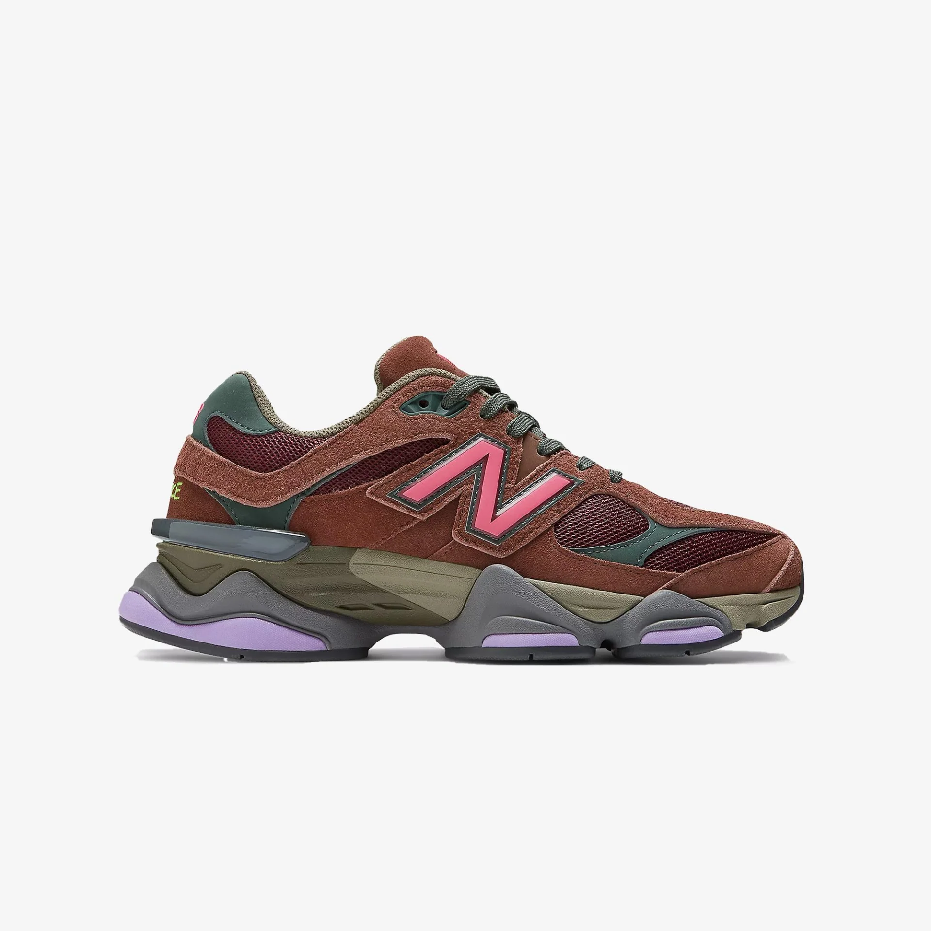 New Balance | 9060 { RICH OAK