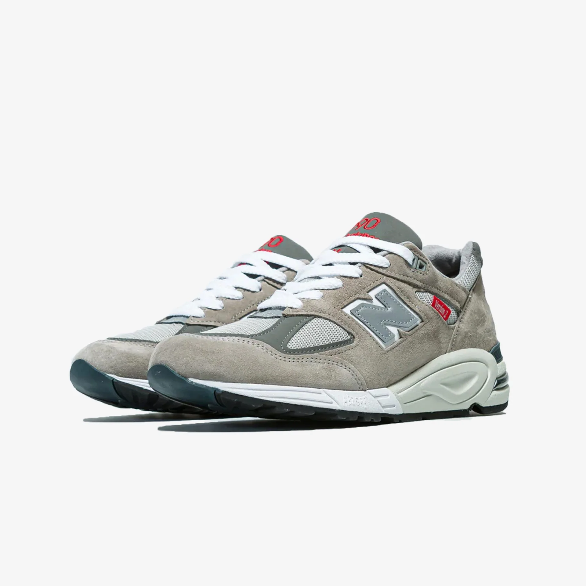 New Balance | 990V2 { TAUPE/WHITE/GREY - Image 2