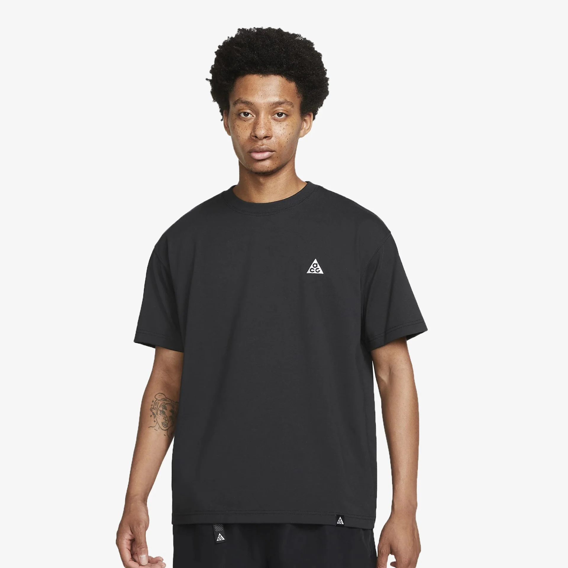 Nike | ACG { BLACK