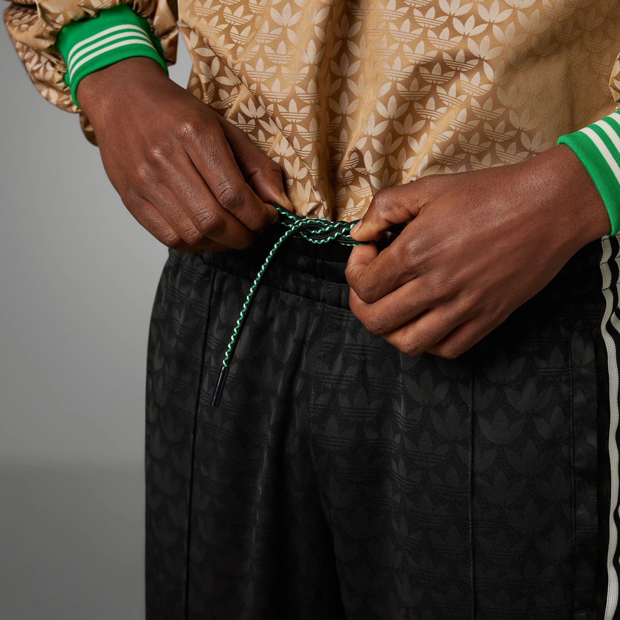 Adidas Originals | ADICOLOR 70S MONOGRAM TRACK PANTS { BLACK - Image 4