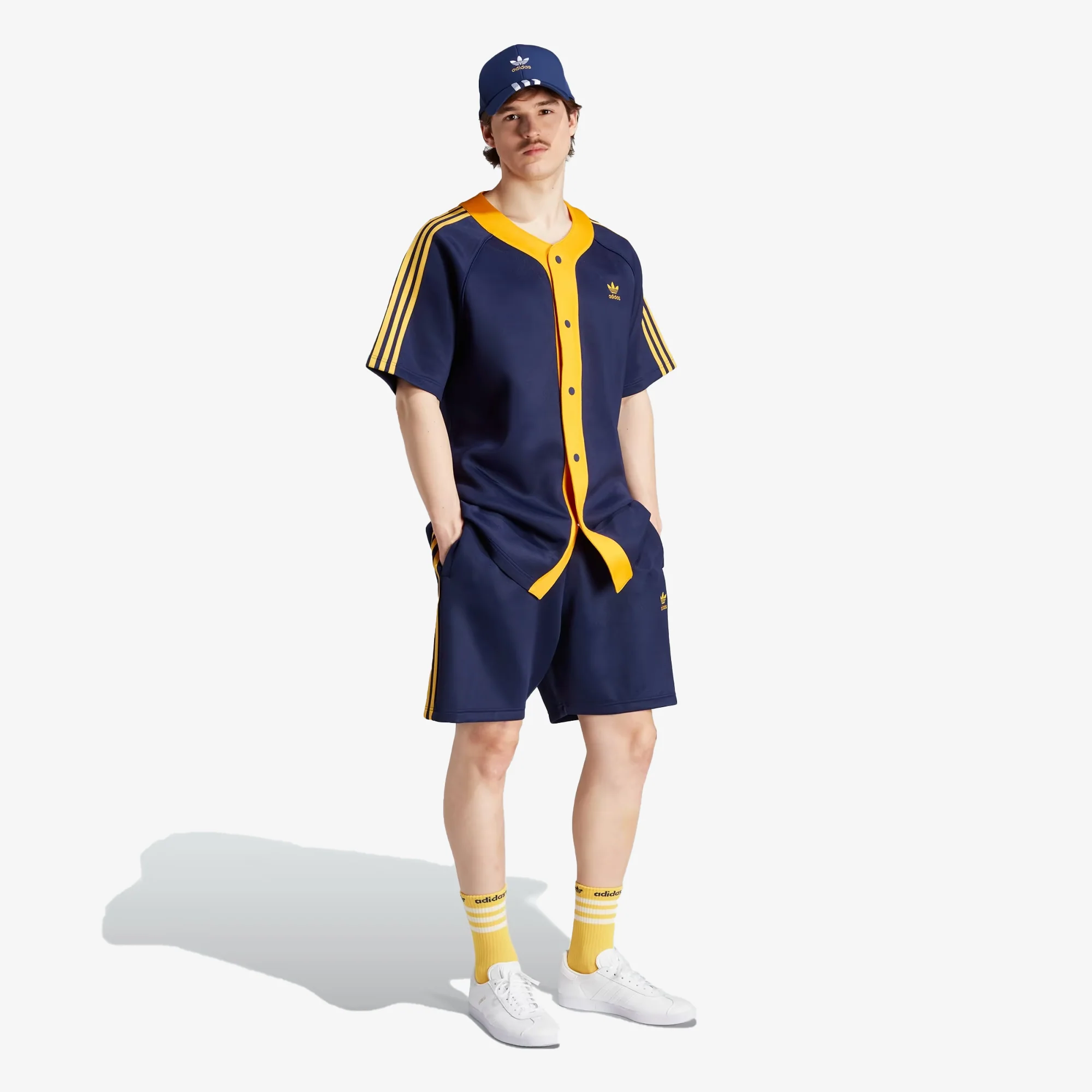 Adidas Originals | ADICOLOR CLASSICS+ SHORT SLEEVE SHIRT (GENDER NEUTRAL) - Image 6