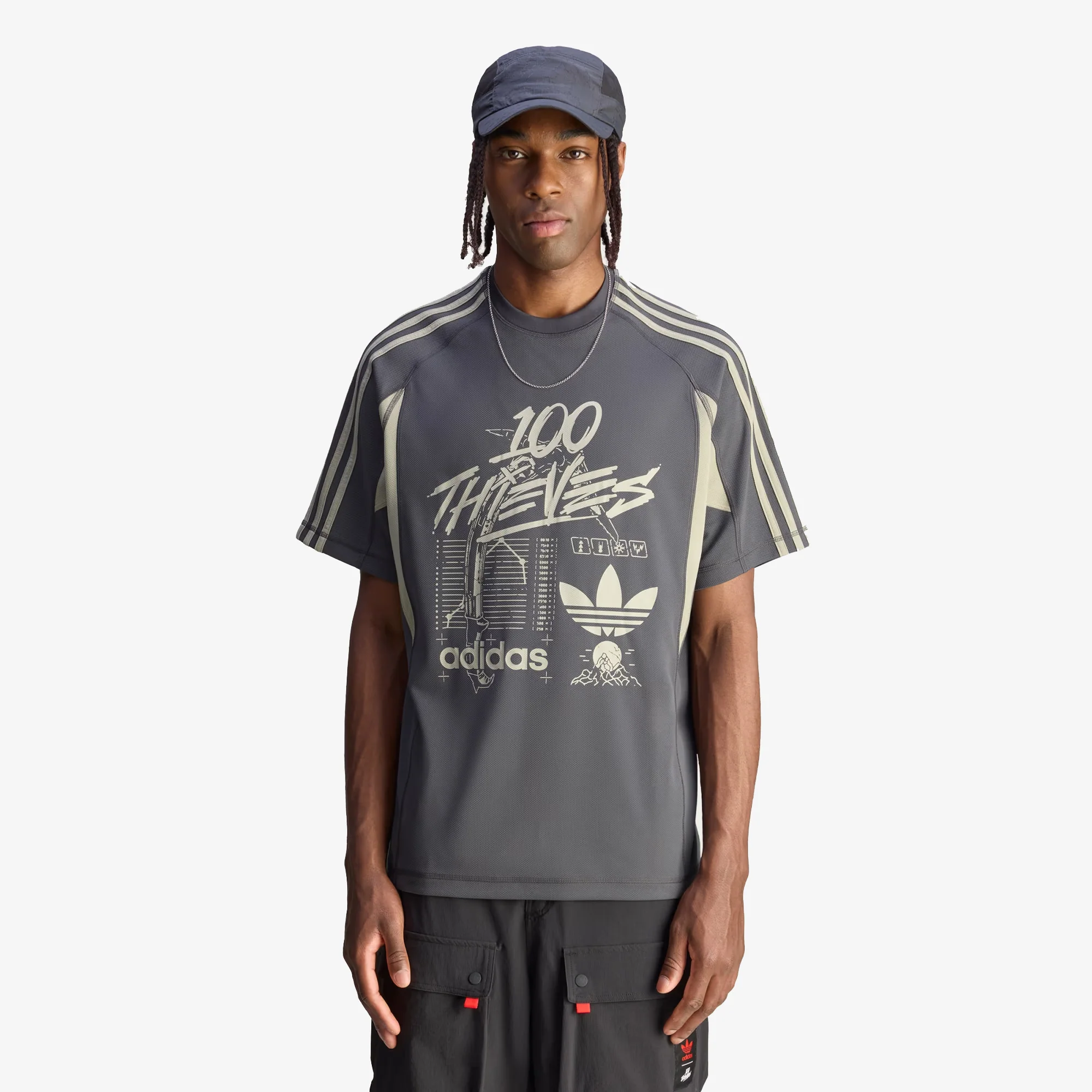 ADIDAS ORIGINALS | 100 THIEVES TEE { CARBON
