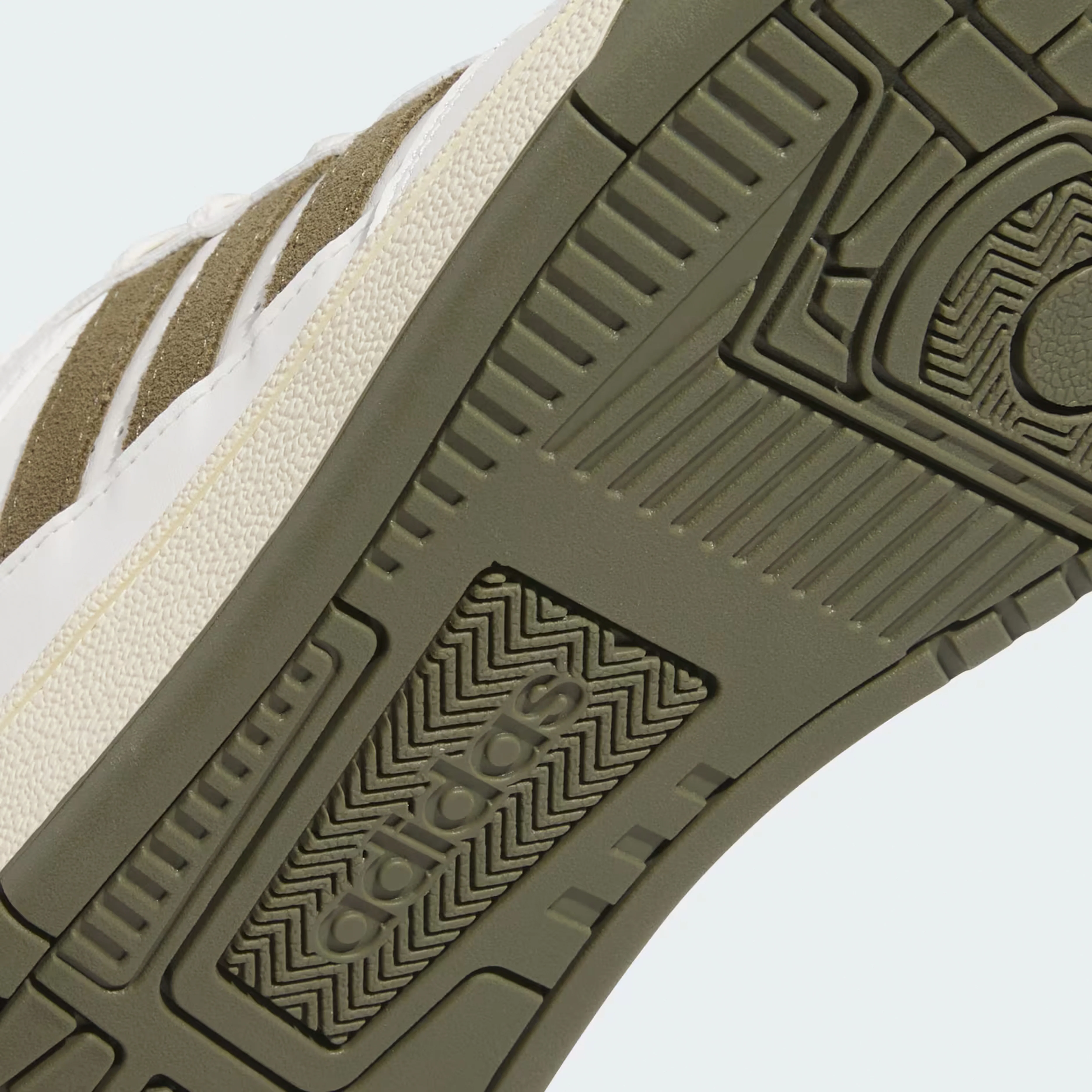 ADIDAS ORIGINALS | BREAK START { CORE WHITE/OLIVE STRATA - Image 6