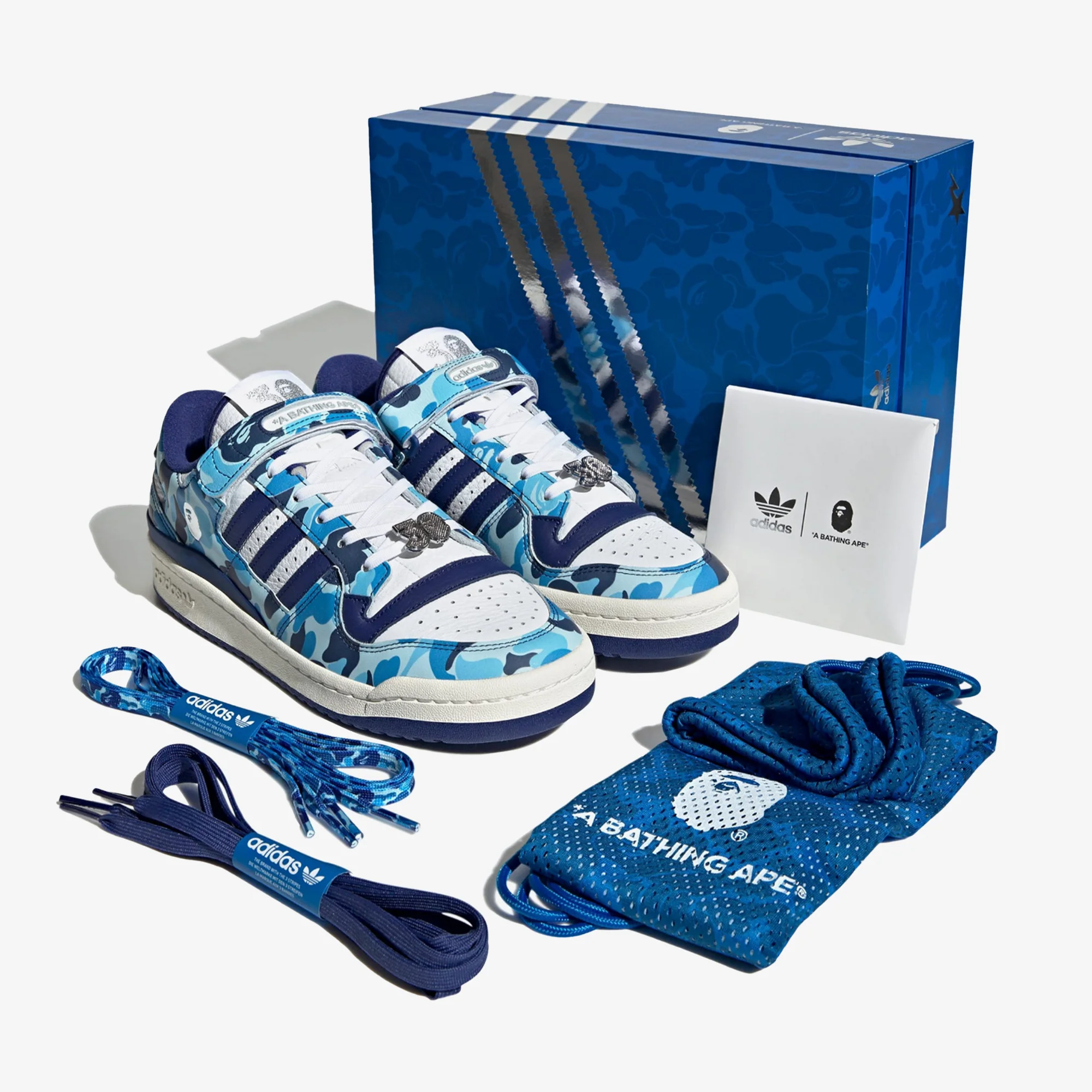 Adidas Originals | FORUM 84 BAPE LOW { CLOUD WHITE/CORE WHITE/METALLIC SILVER - Image 2
