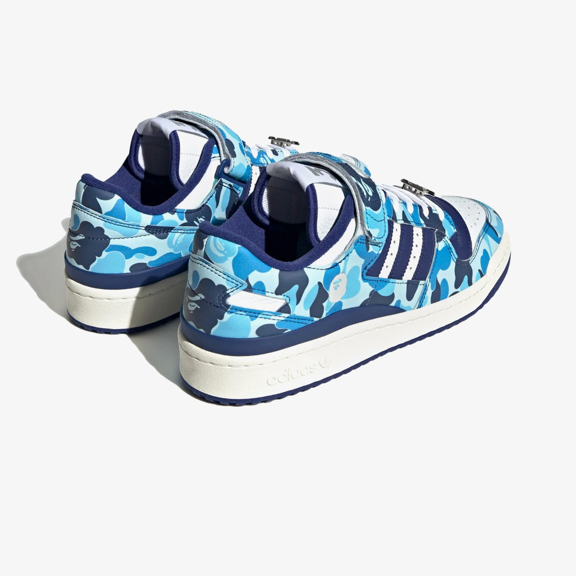 Adidas Originals | FORUM 84 BAPE LOW { CLOUD WHITE/CORE WHITE/METALLIC SILVER - Image 5
