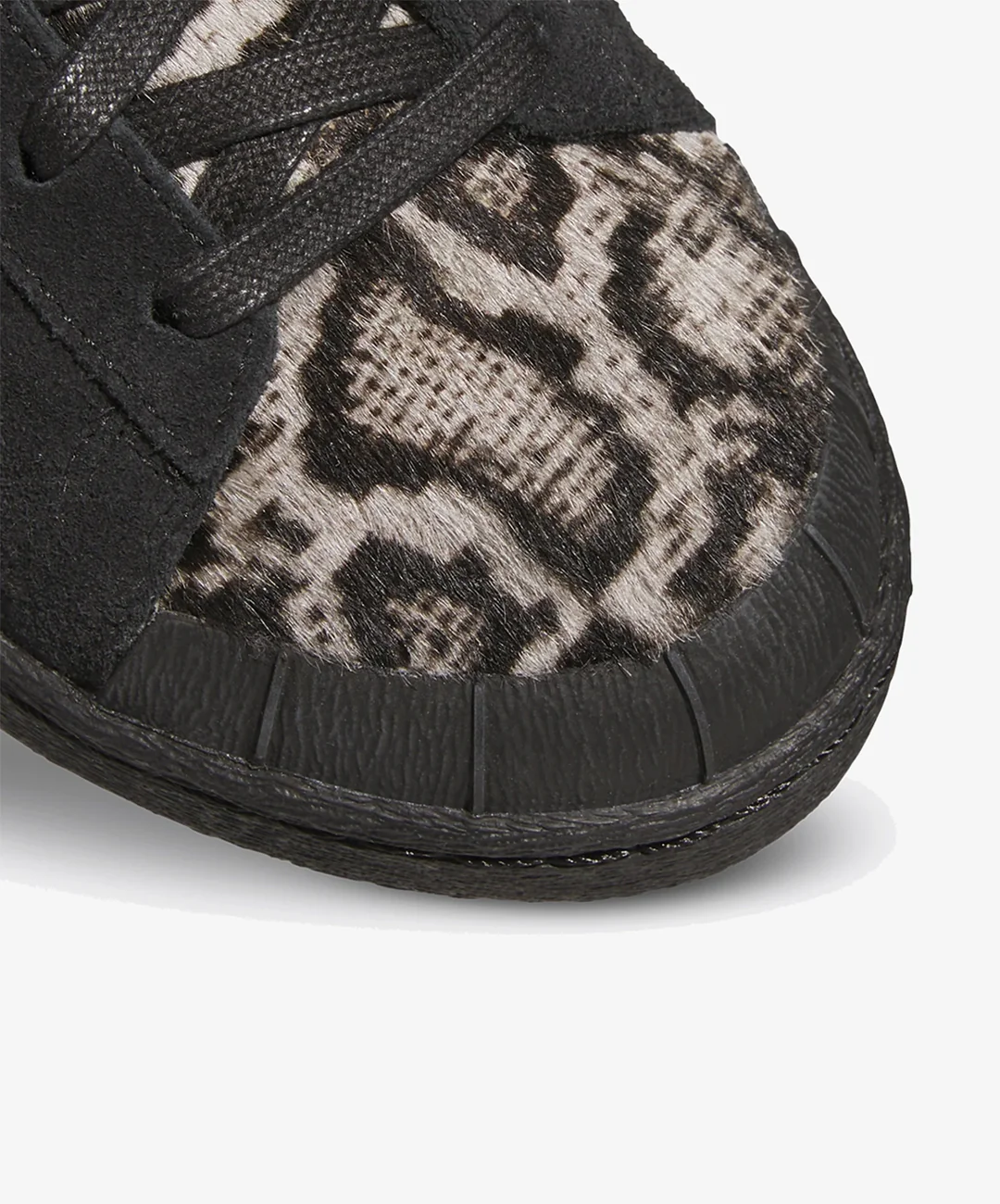 Adidas Originals | JABBAR LOW HALF SHELL { CORE BLACK/CORE BLACK/SUPPLIER COLOUR - Image 5