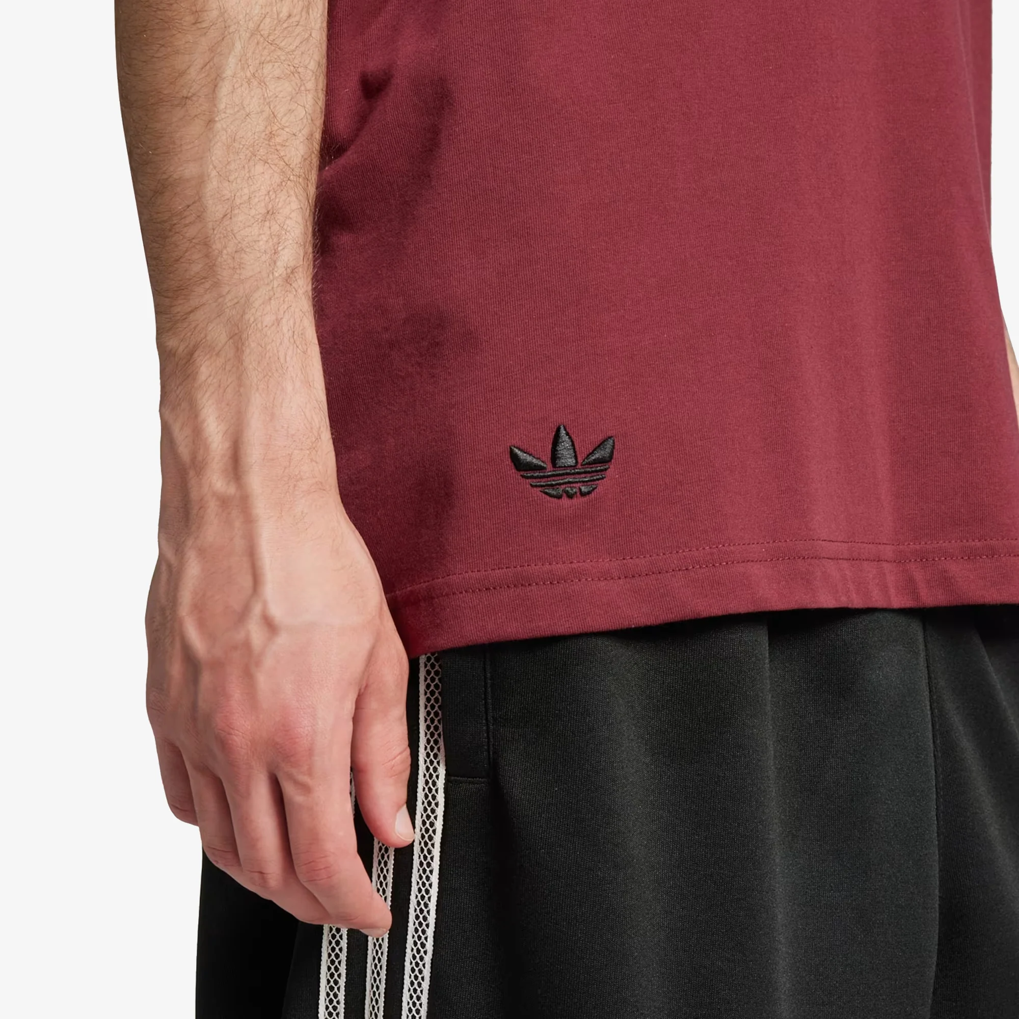 Adidas Originals | NEUCLASSICS TEE { SHADOW RED - Image 5