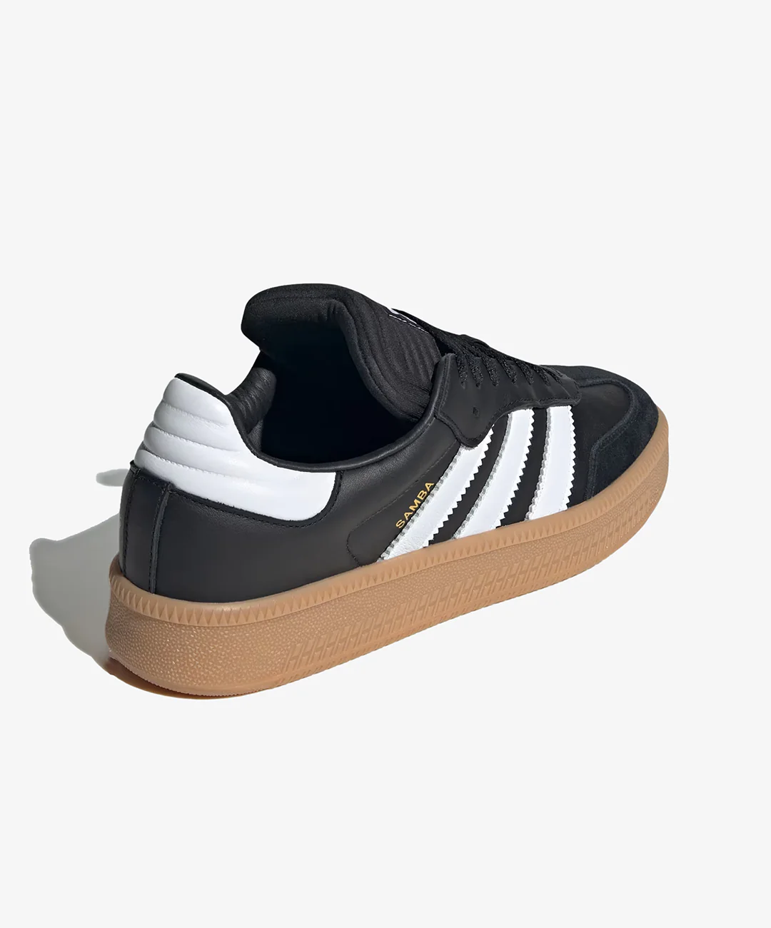 ADIDAS ORIGINALS | SAMBA XLG { CORE BLACK/CLOUD WHITE/GUM - Image 4