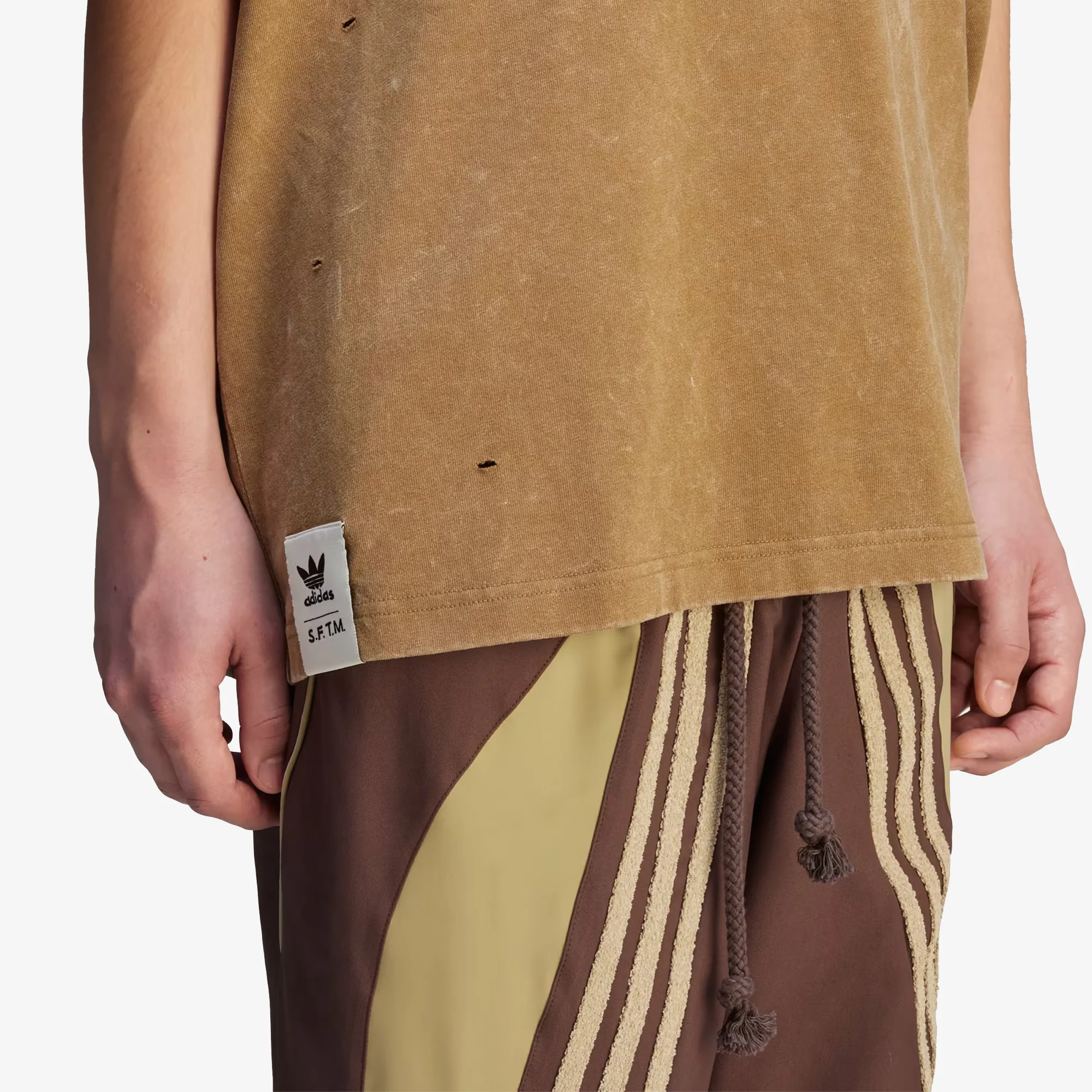 ADIDAS ORIGINALS | SONG FOR THE MUTE WASHED TEE { EARTH - Image 5