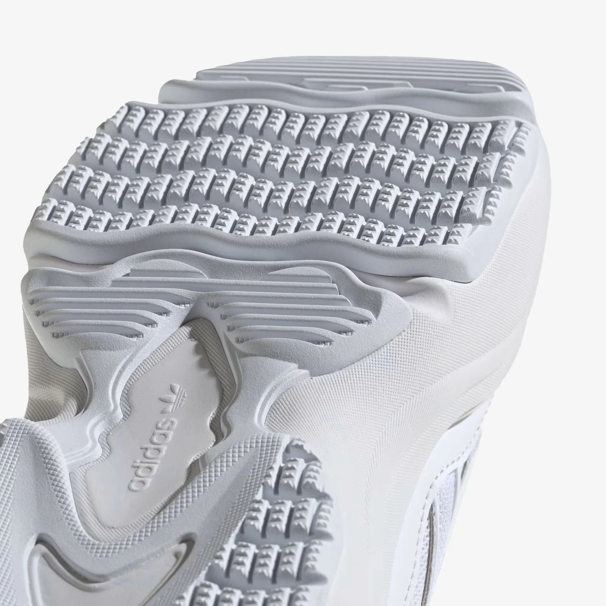 ADIDAS ORIGINALS | OZGAIA { CLOUD WHITE/GREY ONE - Image 5