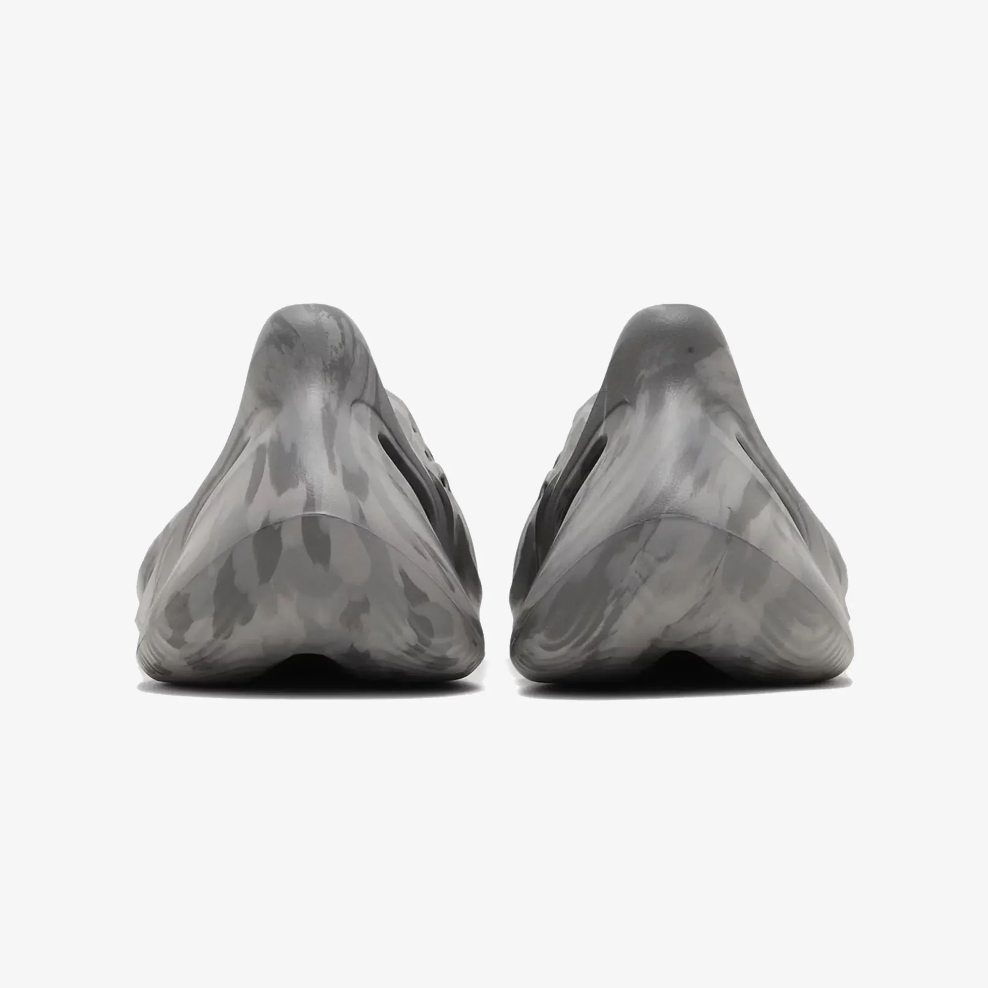 ADIDAS ORIGINALS | YZY FOAM RNR { ANATOMICAL/MX GRANITE - Image 4
