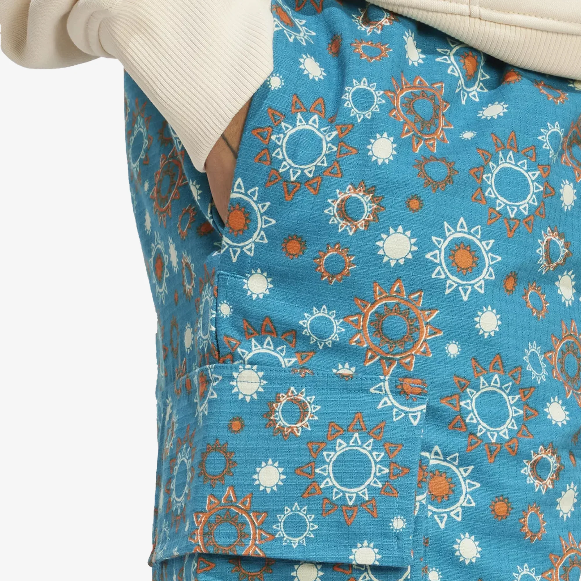 Adidas Originals | ADVENTURE NATURE AWAKENING AOP SHORTS - Image 3