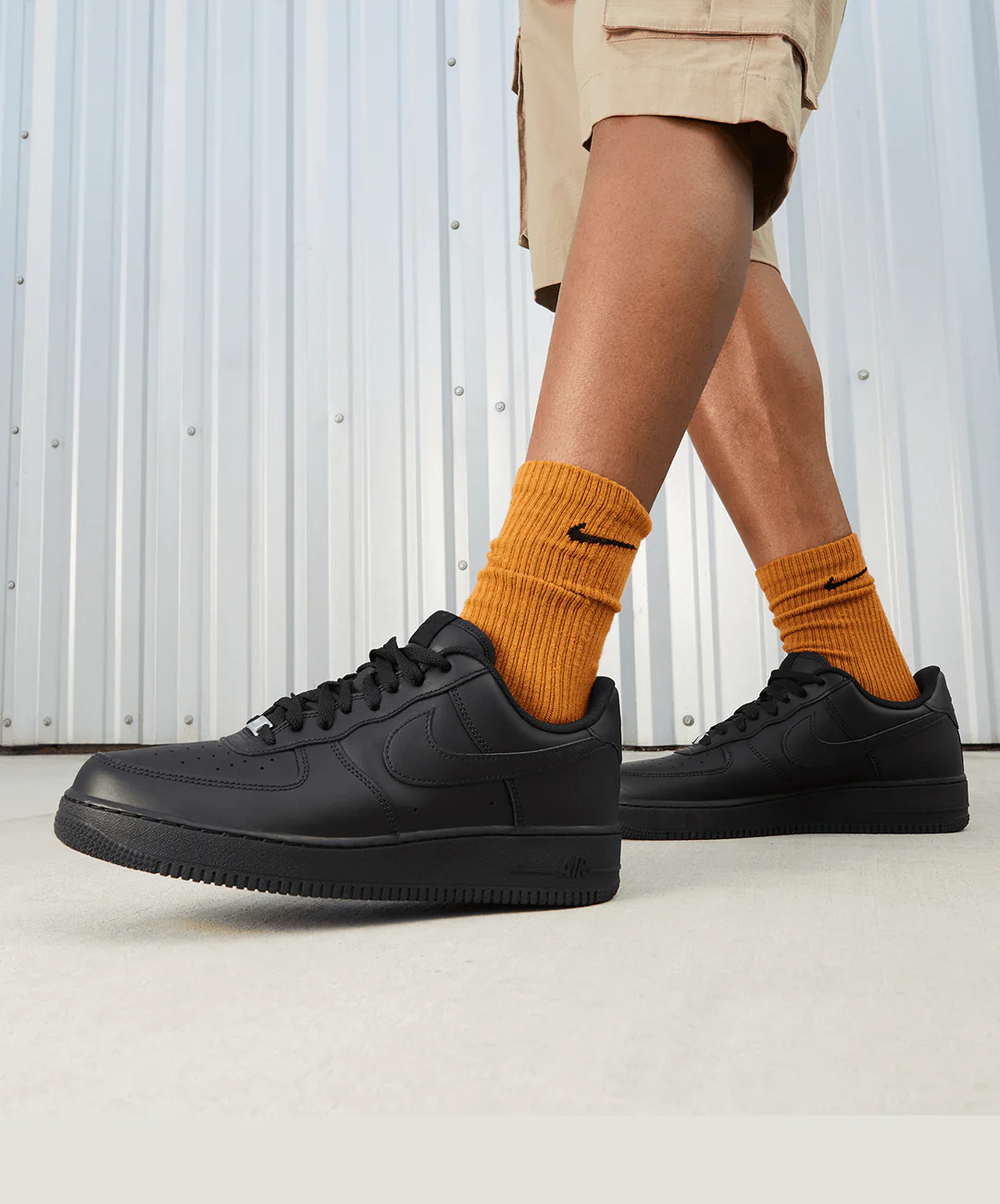 Nike | AIR FORCE 1 '07 { BLACK/BLACK/BLACK - Image 6