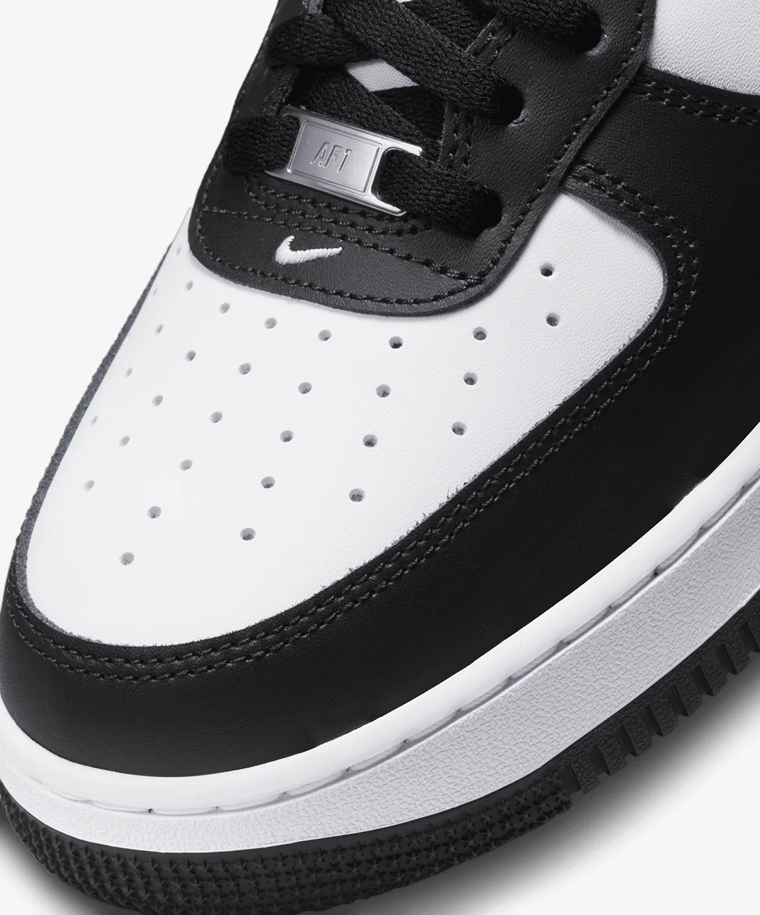 Nike | AIR FORCE 1 '07 { BLACK/WHITE - Image 5