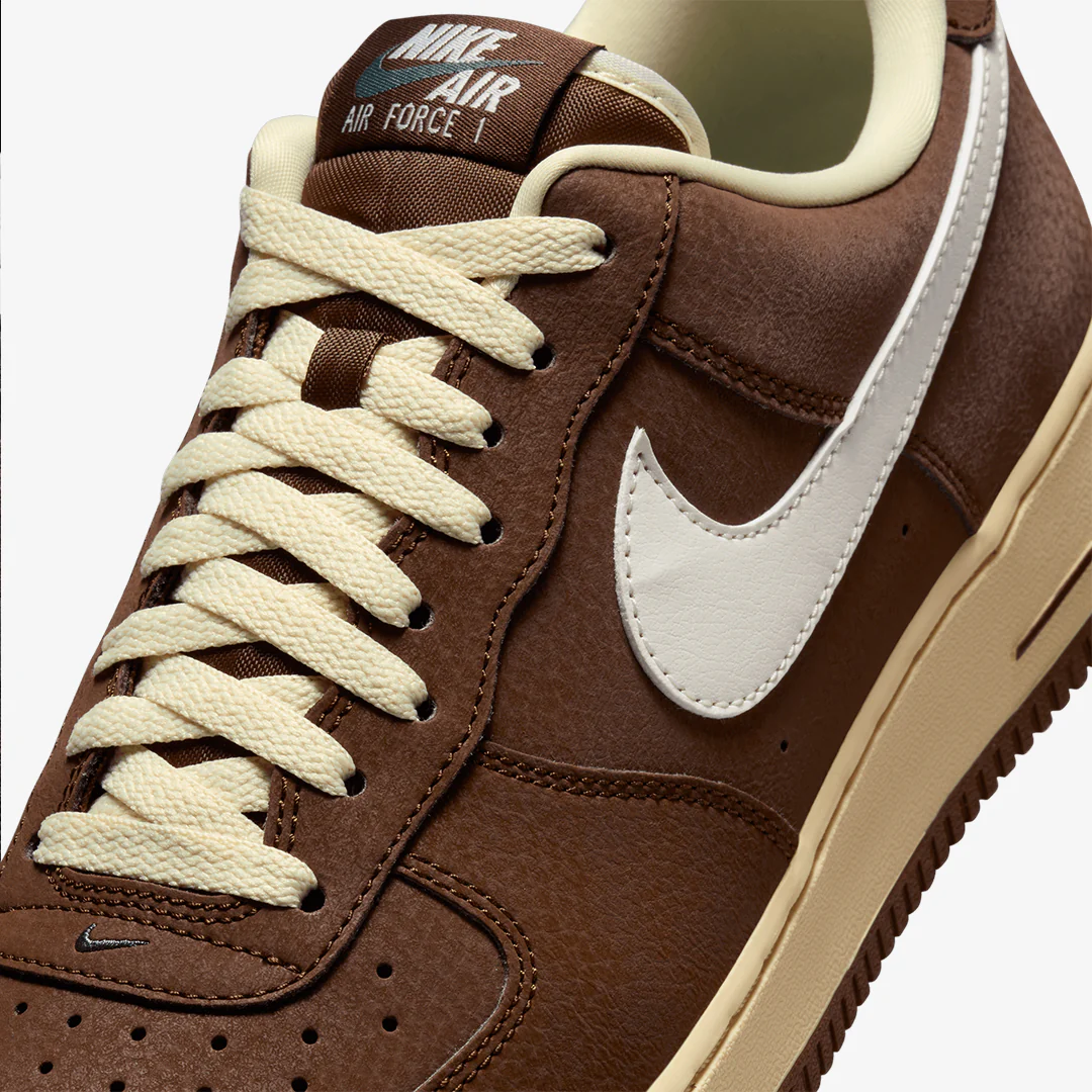 Nike | AIR FORCE 1 '07 { CACAO WOW/SAIL-COCONUT MILK - Image 4