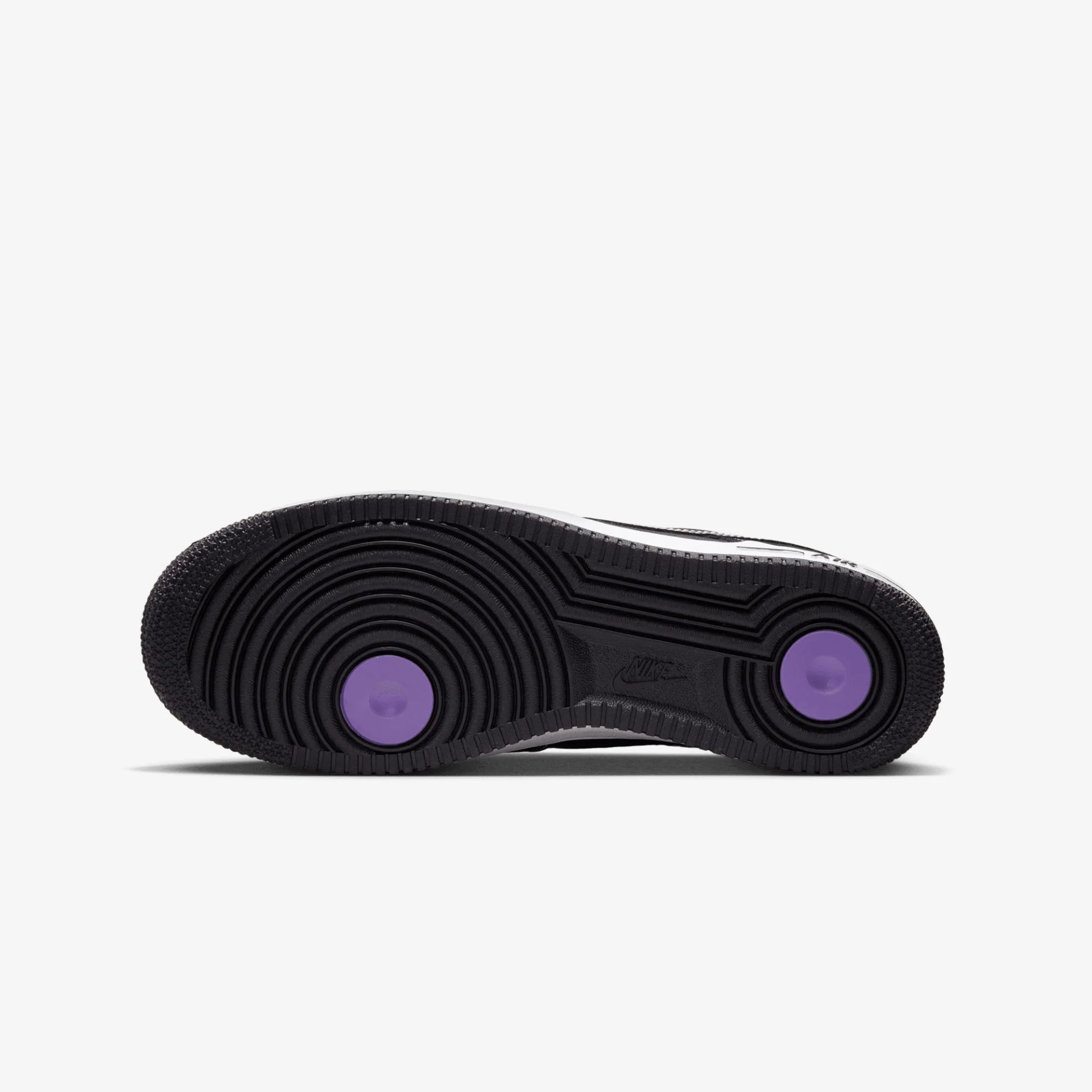 Nike | AIR FORCE 1 '07 LV8 { BLACK - Image 6