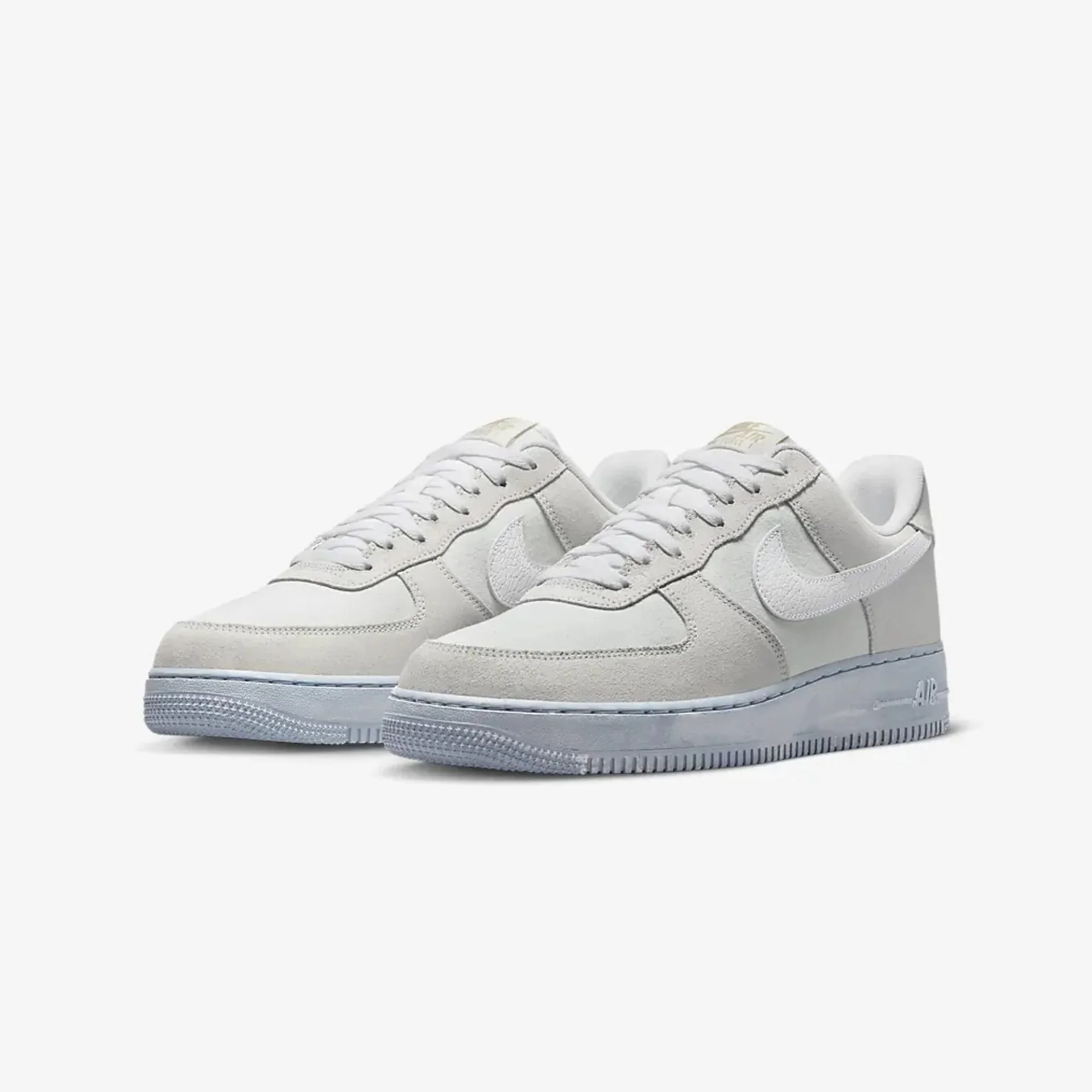 Nike | AIR FORCE 1 '07 LV8 EMB { BLUE WHISPER - Image 2