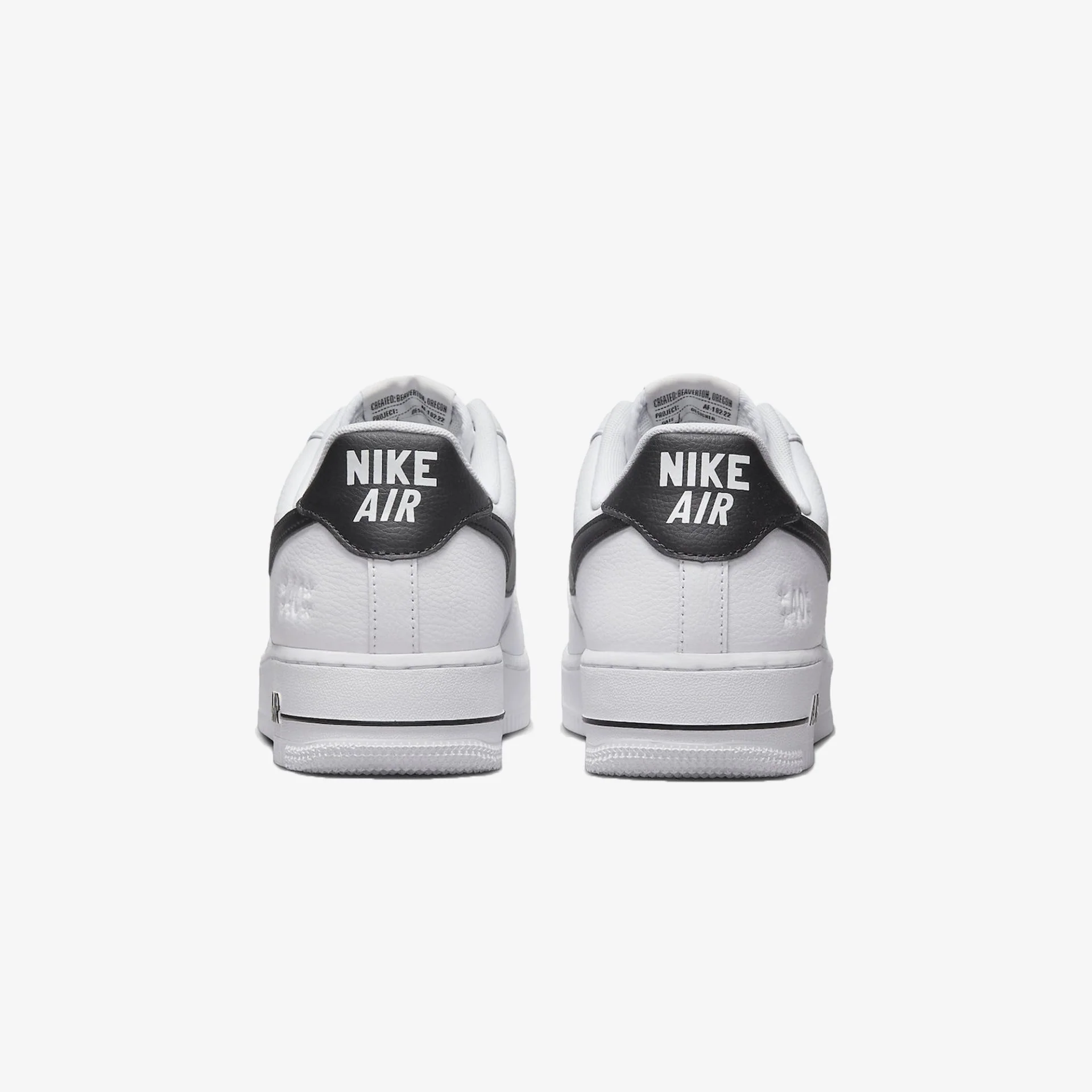 Nike | AIR FORCE 1 '07 LV8 { WHITE/BLACK - Image 3