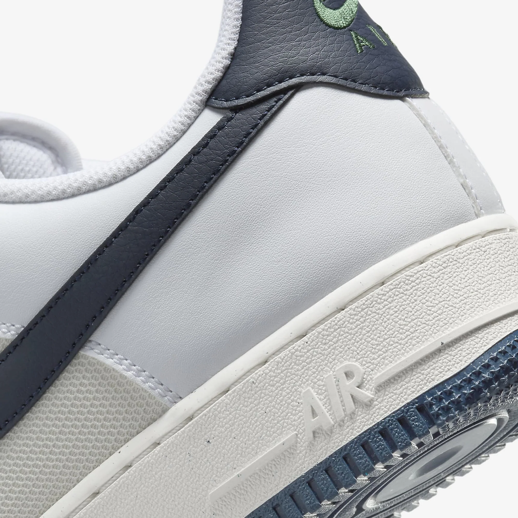 Nike | AIR FORCE 1 '07 { WHITE/OBSIDIAN-FIR-PHANTOM - Image 6