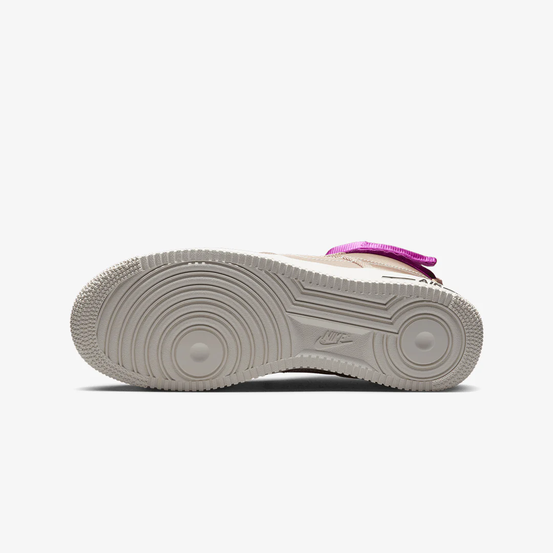 Nike | AIR FORCE 1 HIGH '07 LV8 { HEMP/FUCHSIA - Image 6