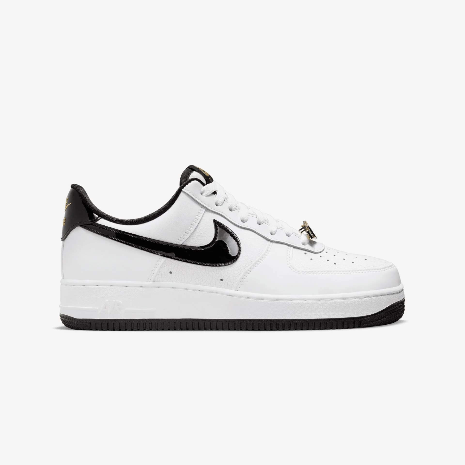 Nike | AIR FORCE 1 LOW WORLD CHAMP { WHITE / BLACK
