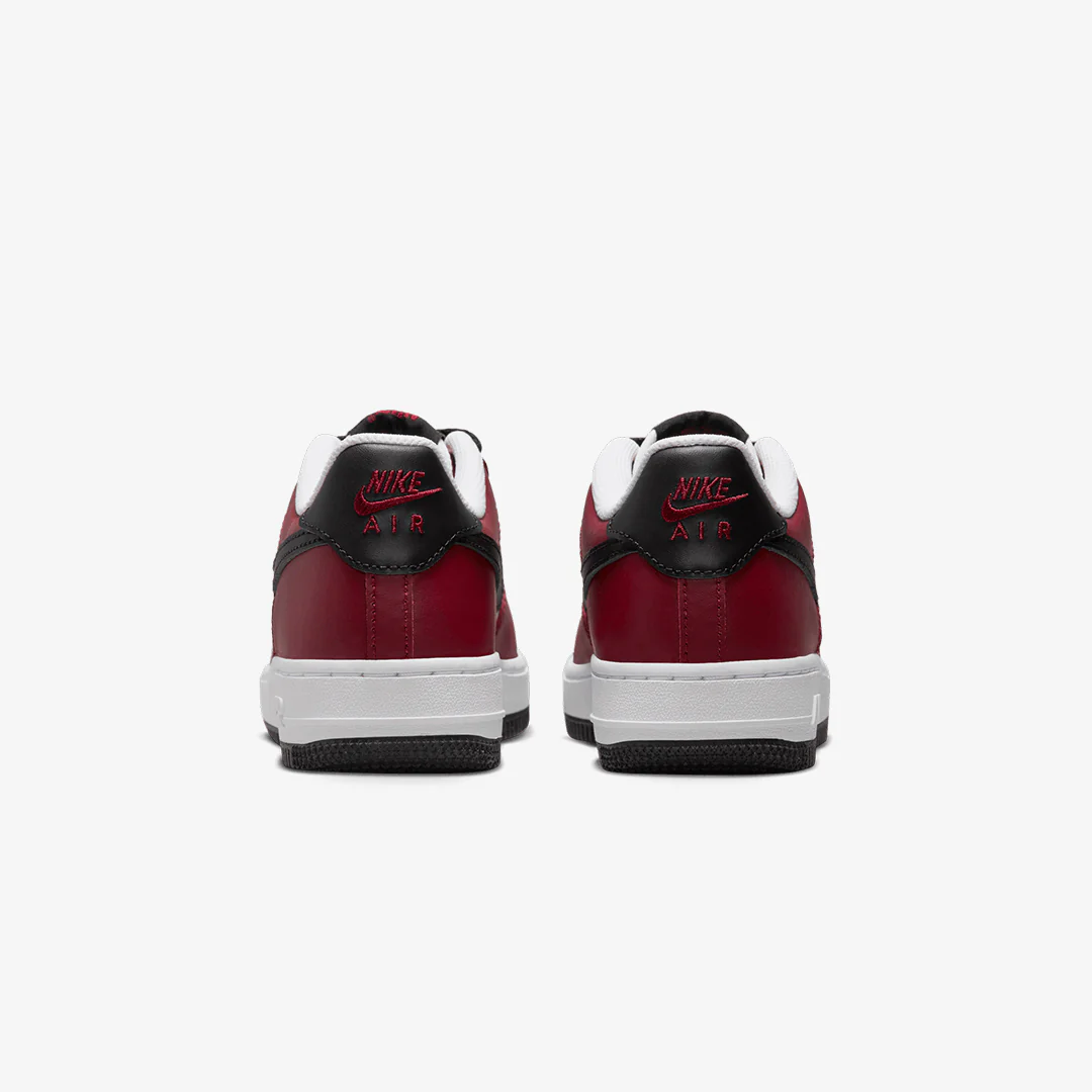 Nike | AIR FORCE 1 LV8 { TEAM RED/BLACK-WHITE - Image 3