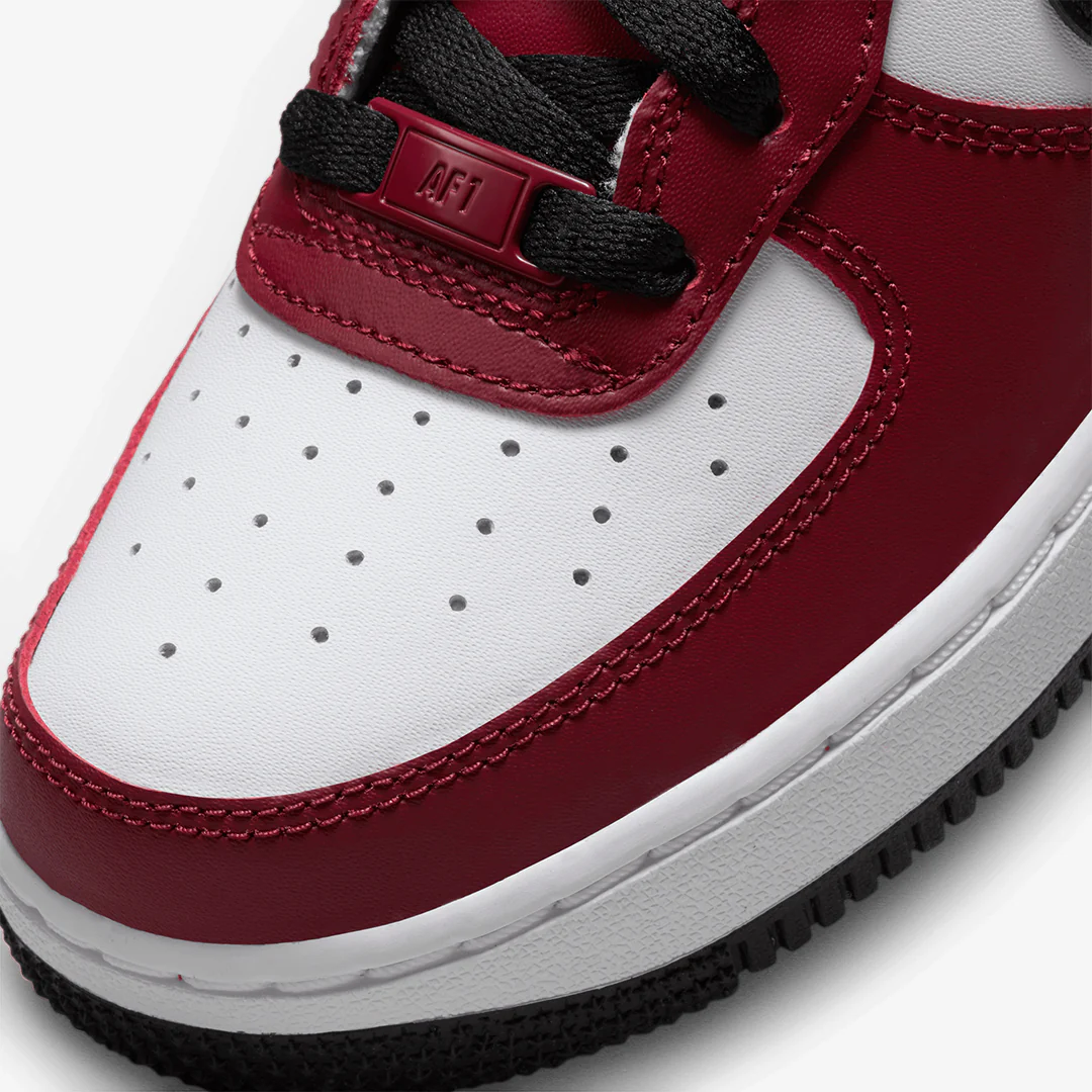 Nike | AIR FORCE 1 LV8 { TEAM RED/BLACK-WHITE - Image 4