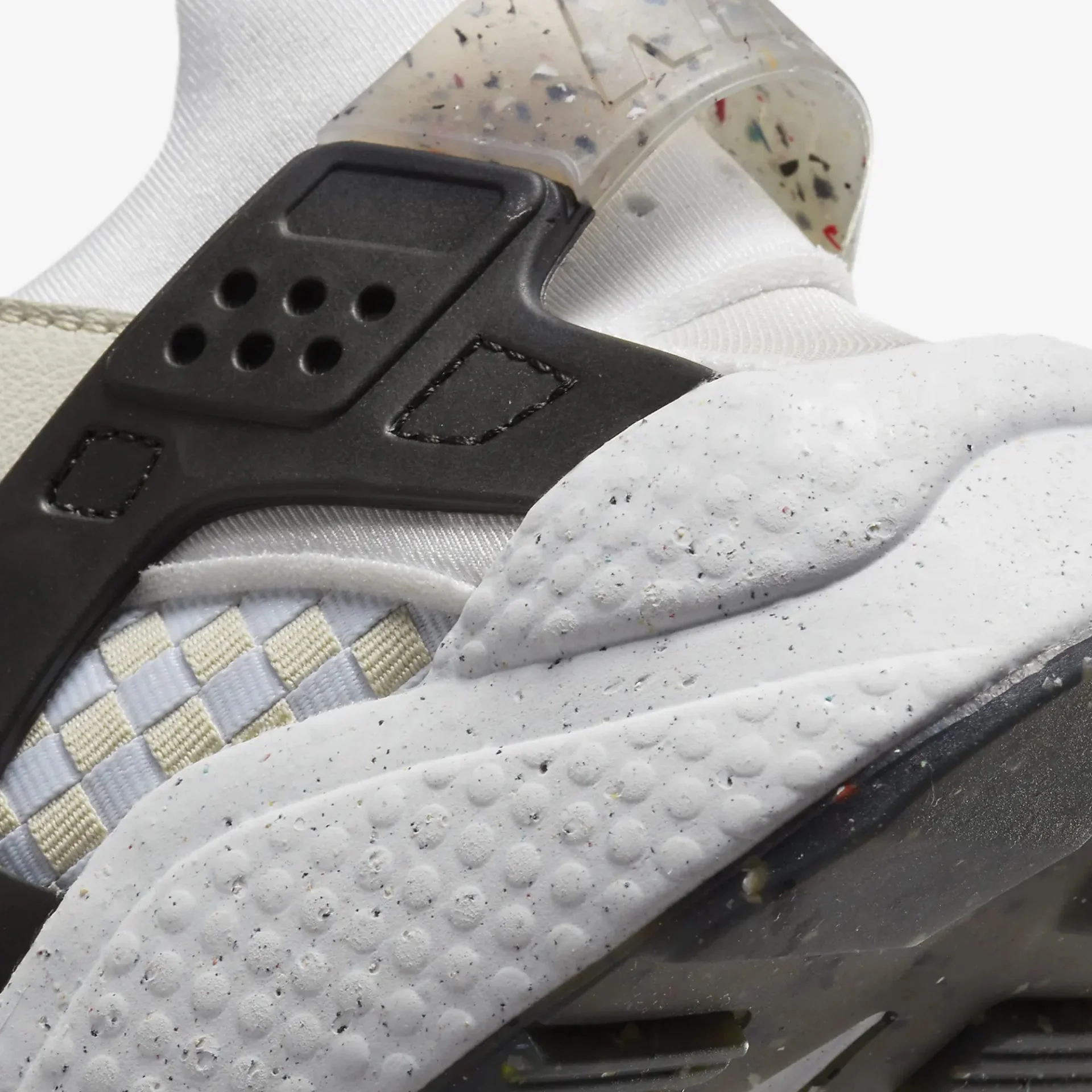 Nike | AIR HUARACHE CRATER PRM { NEXT NATURE - Image 4