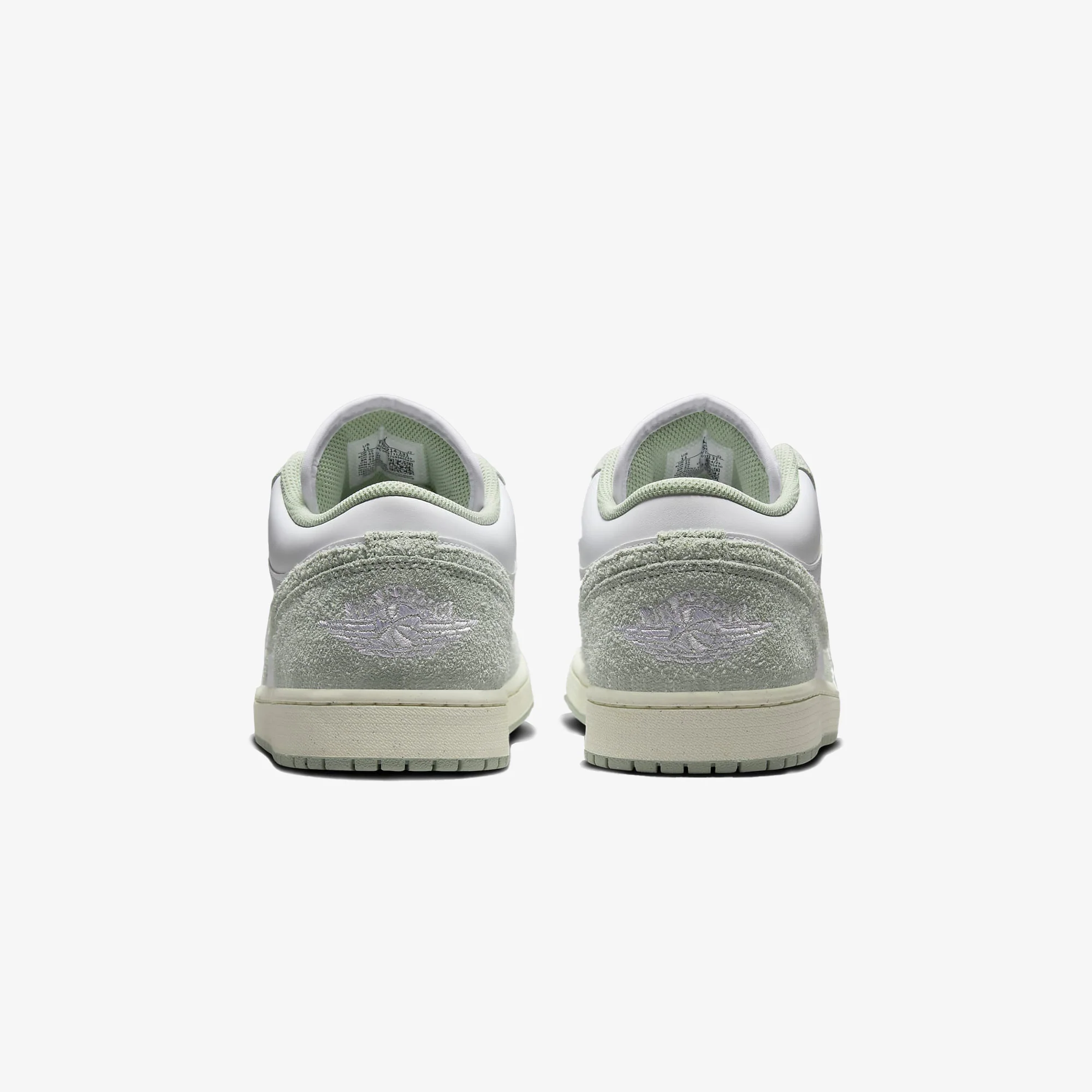 Jordan | AIR JORDAN 1 LOW SE { WHITE/SEAFOAM-SAIL - Image 3