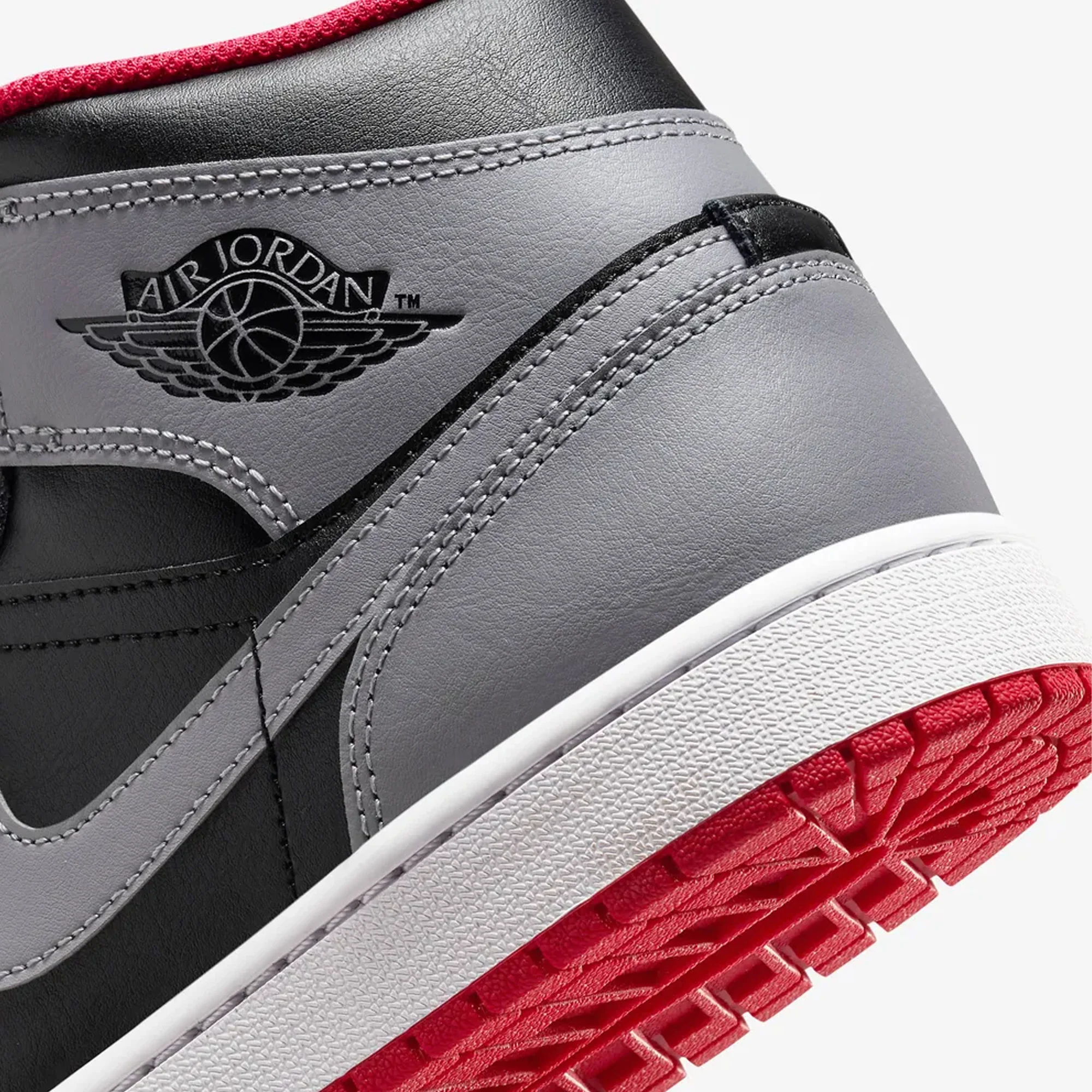 Jordan | AIR JORDAN 1 MID { BLACK/CEMENT GREY-FIRE RED-WHITE - Image 5