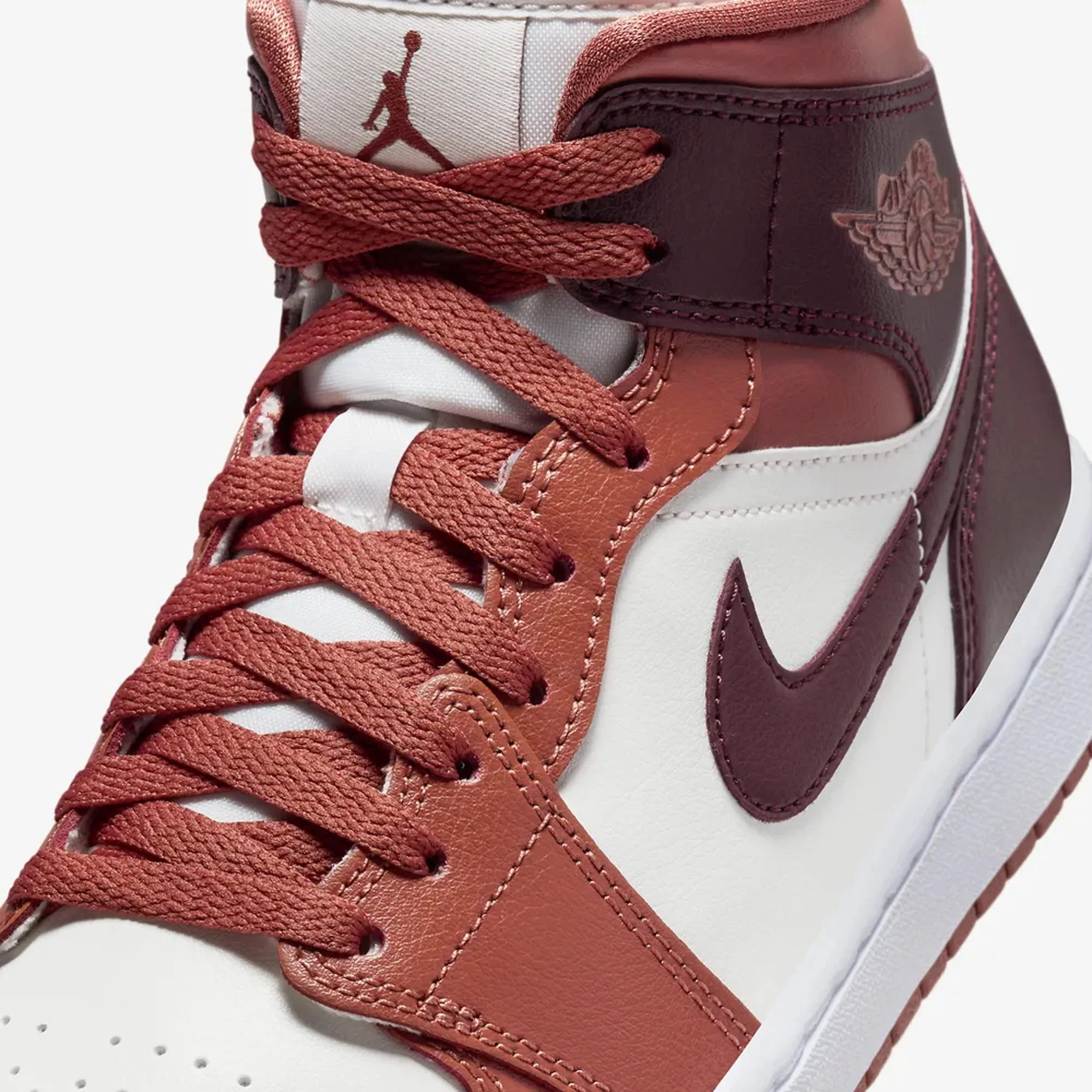 Jordan | AIR JORDAN 1 MID { DUSTY PEACH/NIGHT MAROON-SAIL-WHITE - Image 4