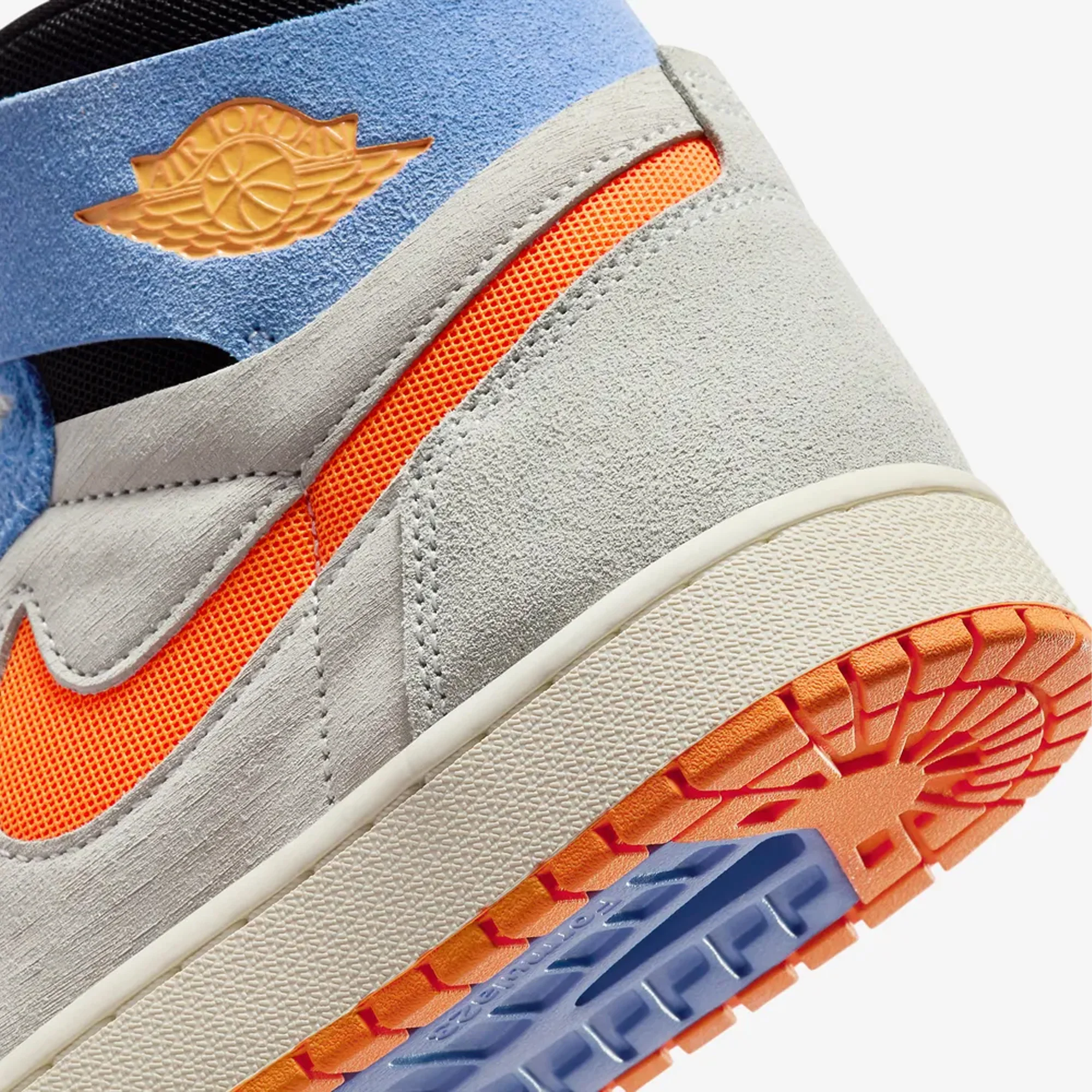 Jordan | AIR JORDAN 1 ZOOM CMFT 2 { SAIL/ALPHA ORANGE-ROYAL PULSE - Image 5