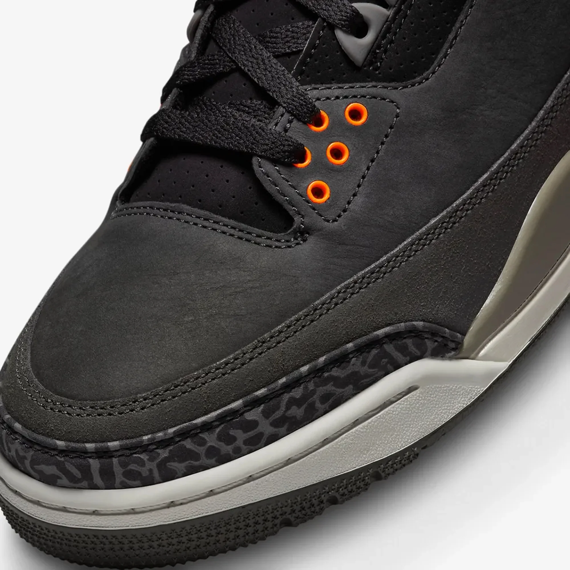 Jordan | AIR JORDAN 3 "FEAR" { NIGHT STADIUM/TOTAL ORANGE-BLACK - Image 4