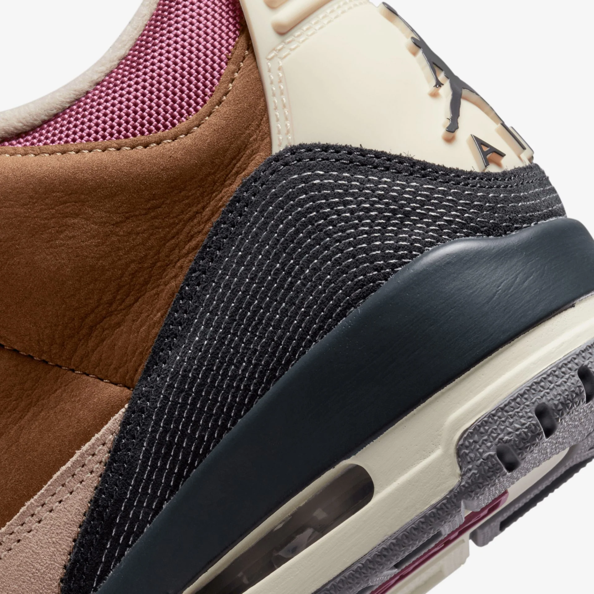 Jordan | AIR JORDAN 3 RETRO SE { ARCHAEO BROWN/DK SMOKE GREY - Image 5