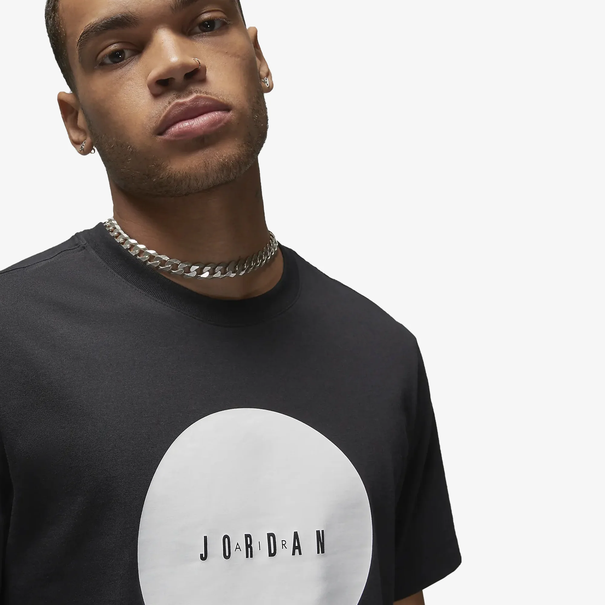 Jordan | AIR JORDAN T-SHIRT { BLACK/WHITE - Image 3
