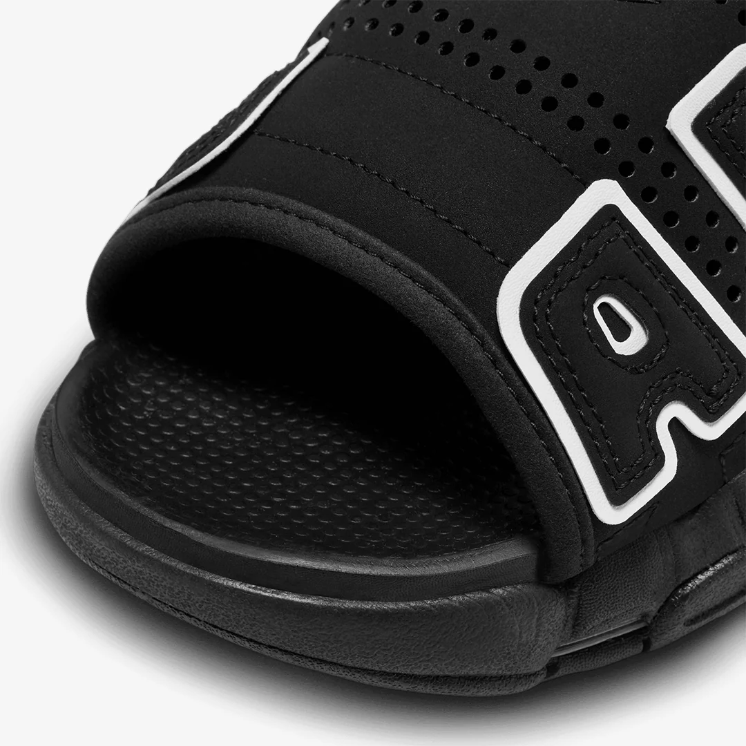 Nike | AIR MORE UPTEMPO { BLACK/WHITE-BLACK-CLEAR - Image 3