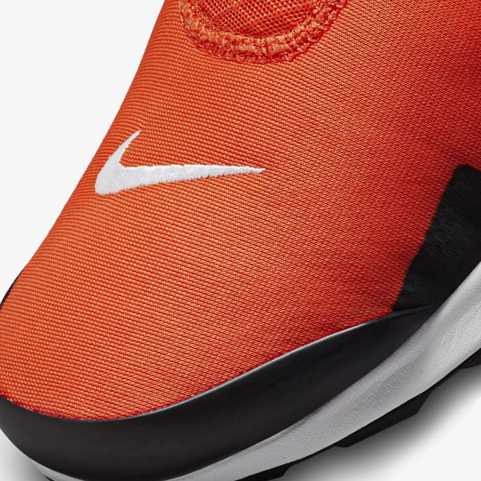 Nike | AIR PRESTO MID UTILITY  { ORANGE - Image 4