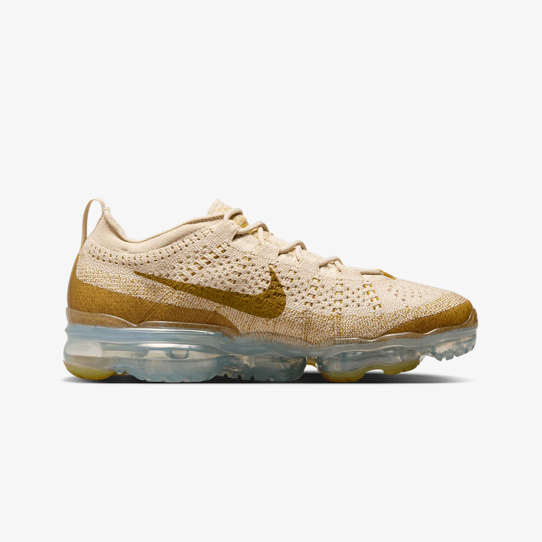 Nike | AIR VAPORMAX 2023 FLYKNIT { SANDDRIFT/BRONZINE-BRONZINE-SANDDRIFT