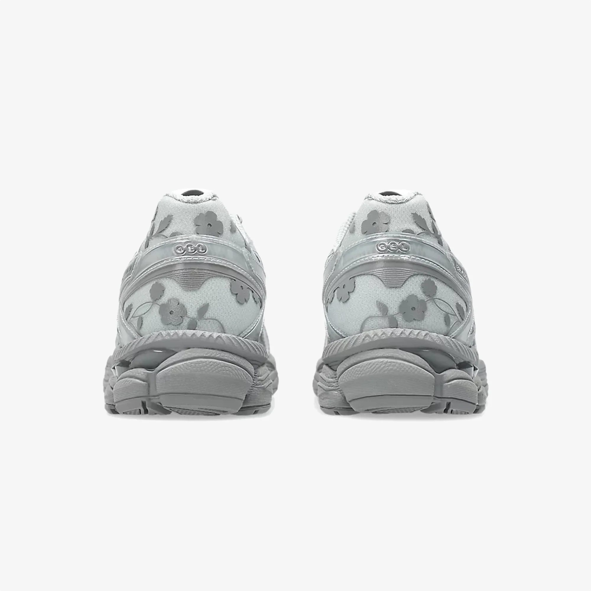 ASICS | X CECILIE BAHNSEN GEL-CUMULUS 16 SSCB { GLACIER GREY/PURE SILVER - Image 5