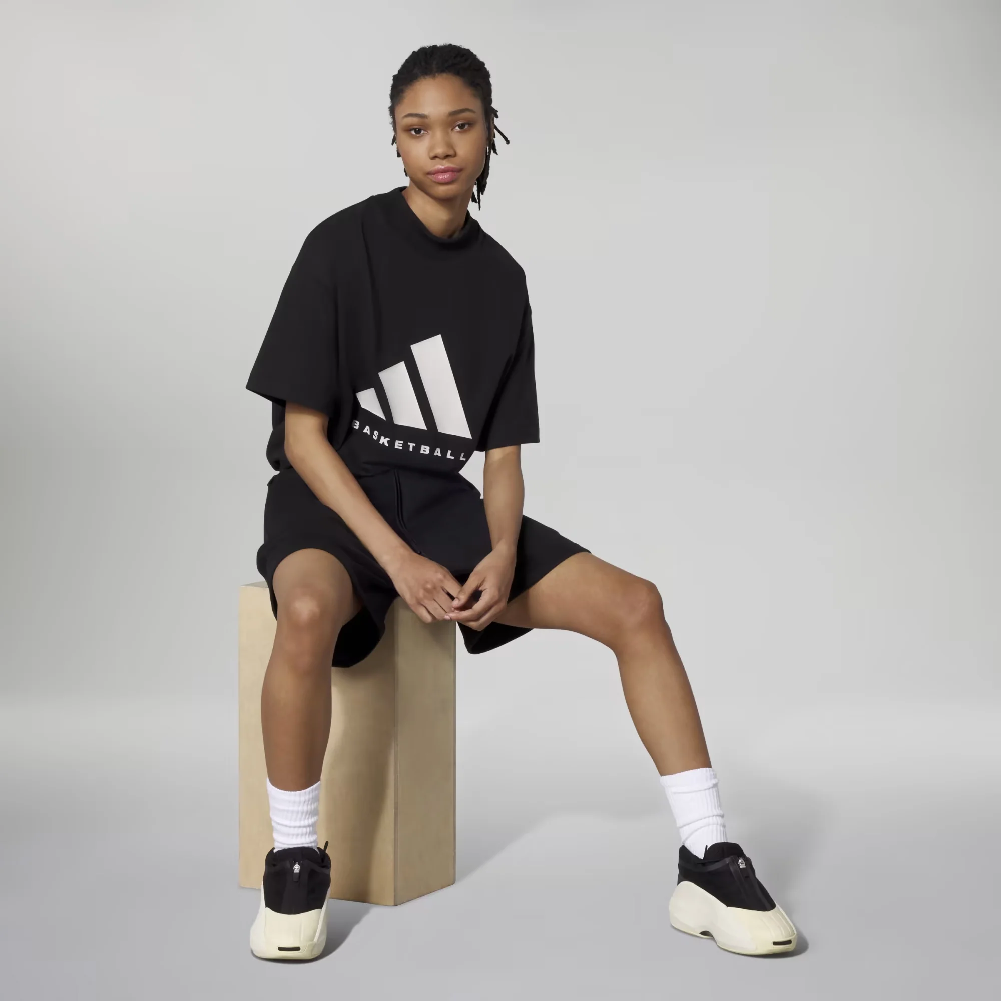 Adidas Originals | BASKETBALL T-SHIRT  { BLACK - Image 4