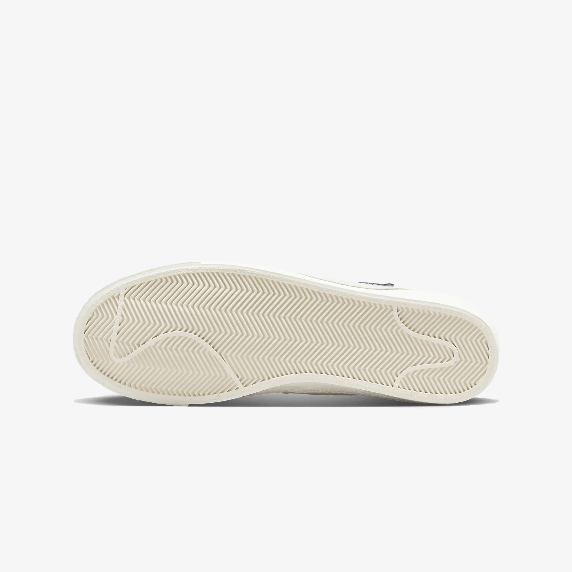 Nike | BLAZER LOW '77 JUMBO SE { LT SMOKE GREY/SAIL-PHOTON DUST - Image 6