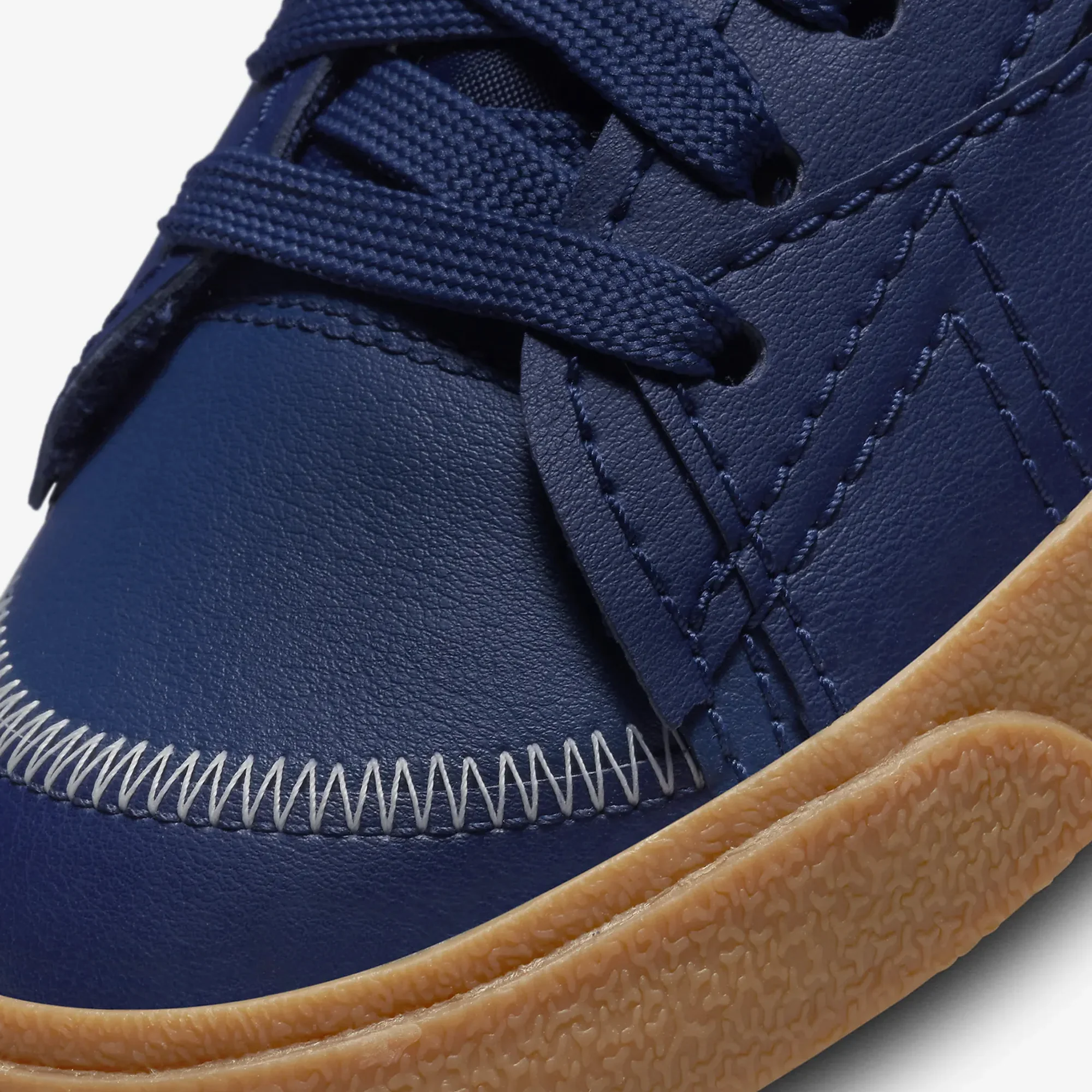 Nike | BLAZER LOW '77 JUMBO { NAVY - Image 4