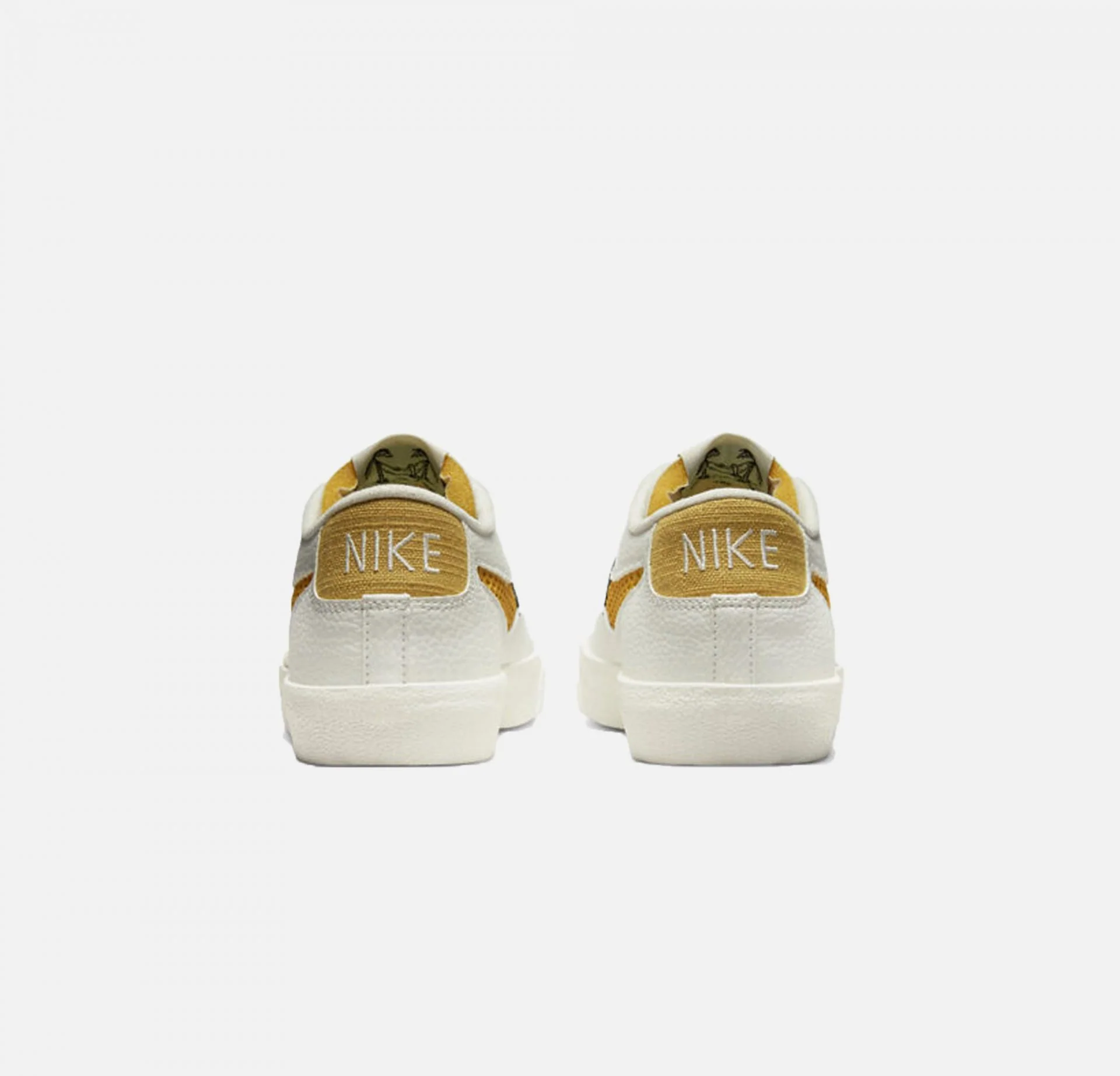 Nike | BLAZER LOW '77 SE NEXT NATURE { SAIL / SANDED GOLD - Image 3