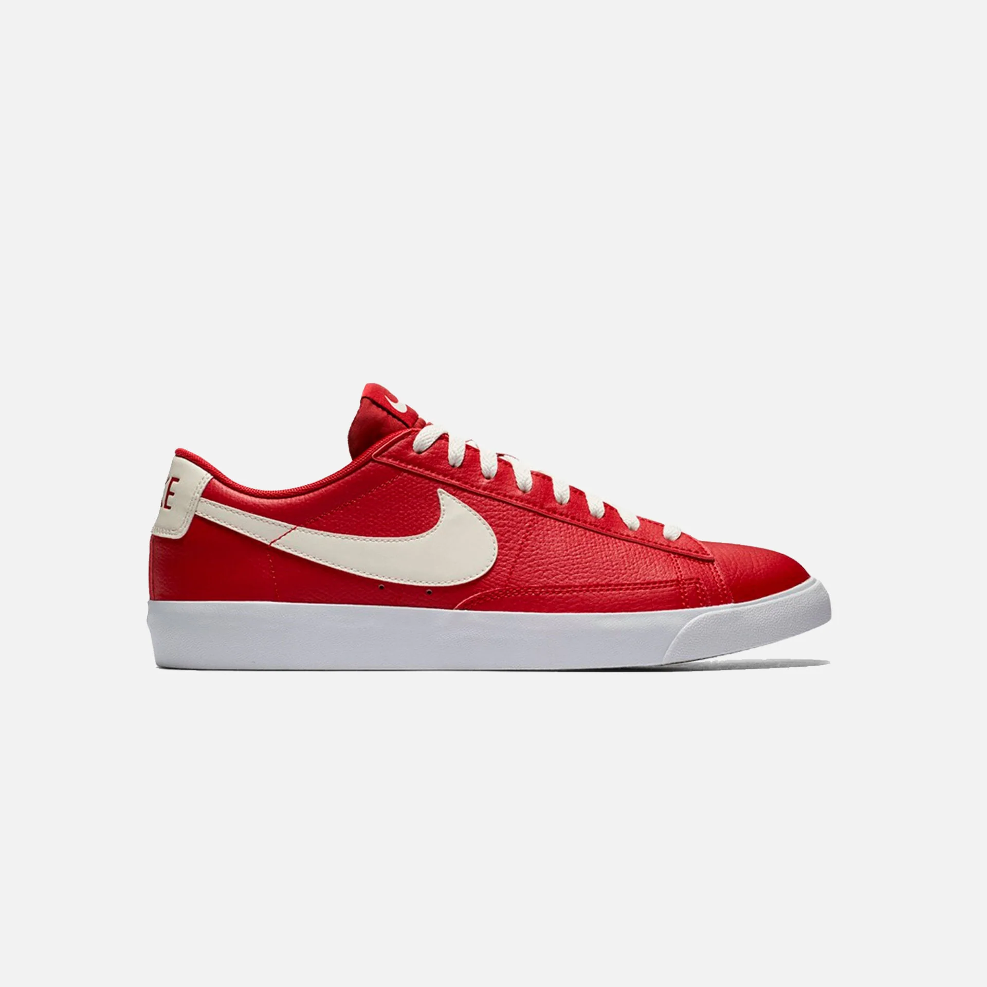 Nike | BLAZER LOW LTHR - Image 2