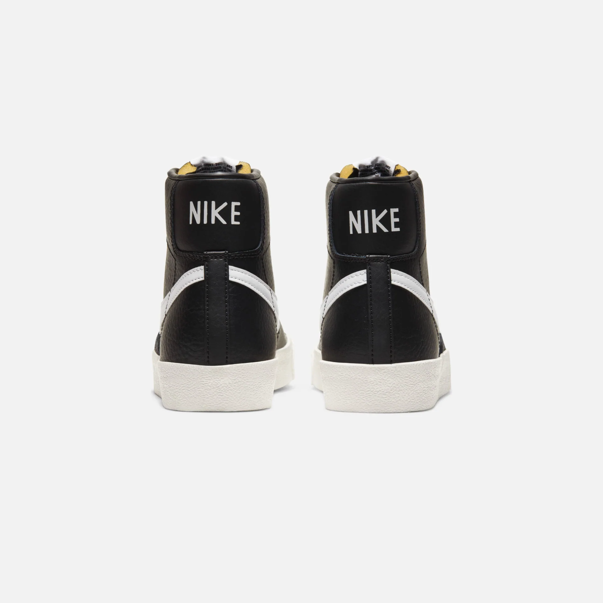 Nike | BLAZER MID '77 VINTAGE - Image 3