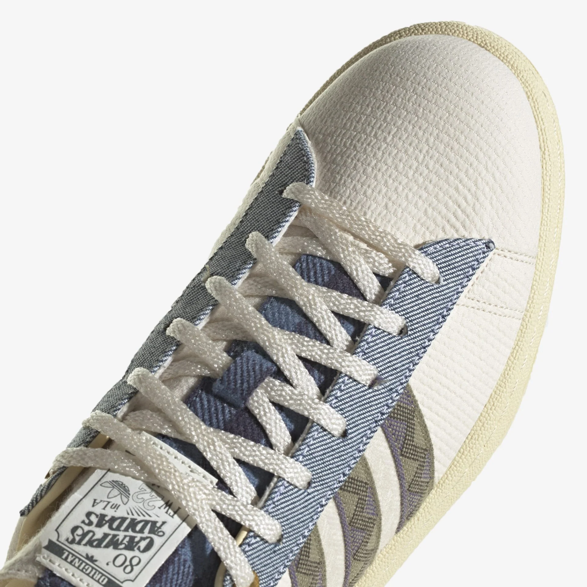 Adidas Originals | CAMPUS 80s { WONWHI/ORBGRN - Image 4