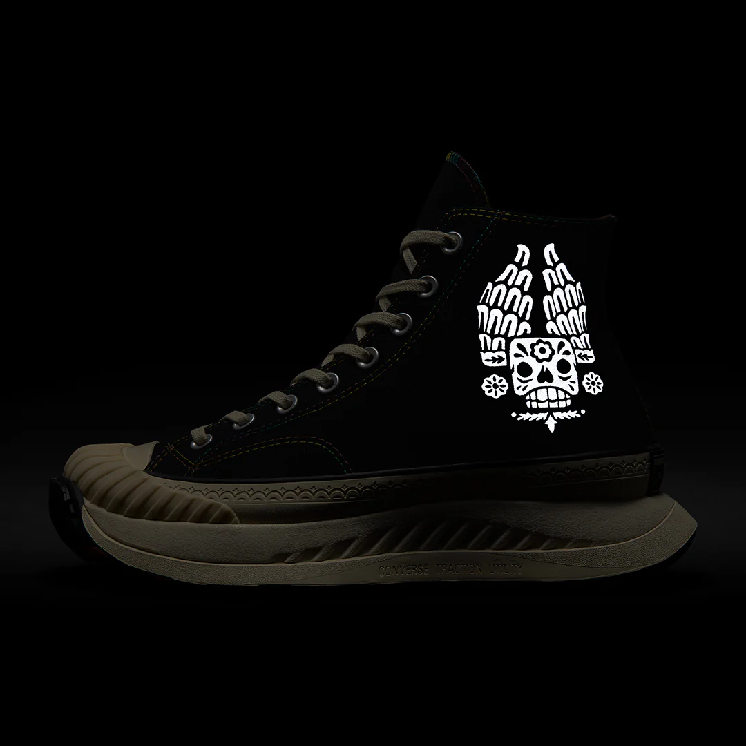 Converse | CHUCK 70 AT-CX HIGH { BLACK - Image 8