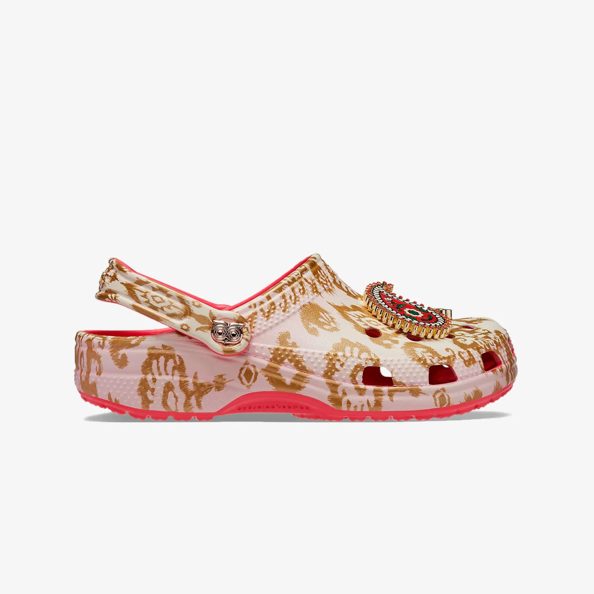 Crocs | CHUMBAK CLASSIC CLOG { BEIGE / MULTI